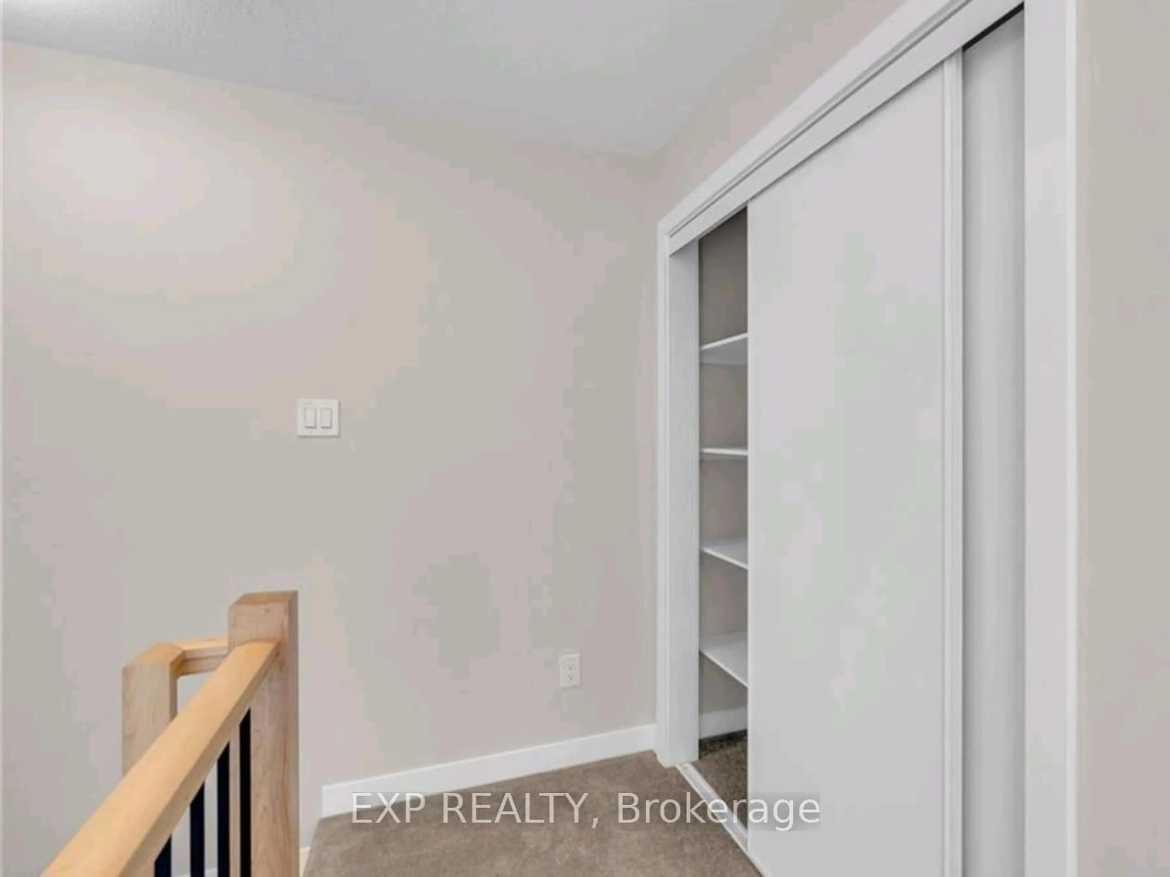 A pic of a room for 438 EPOCH St, Ottawa Ontario K2J 6X7