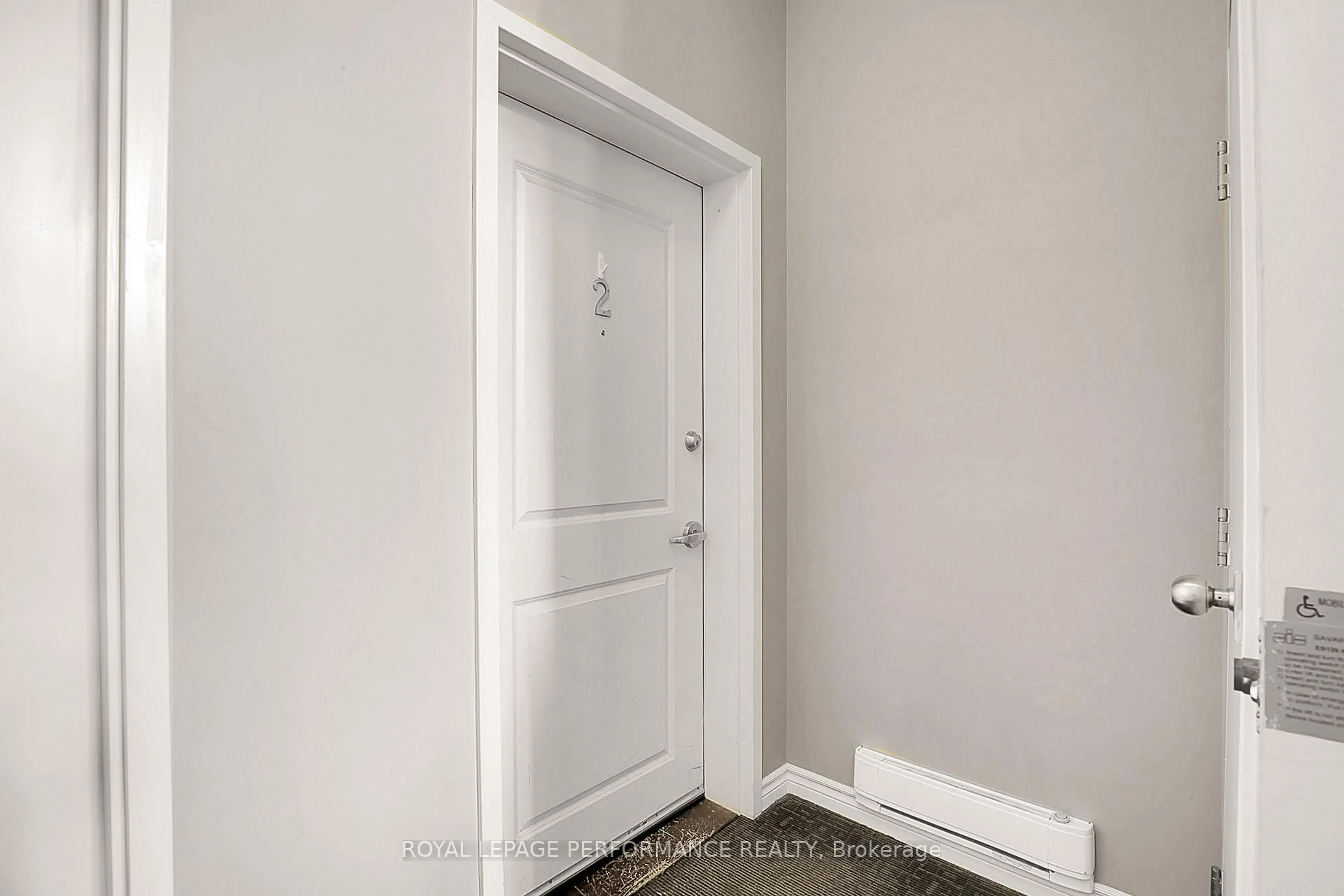 Indoor entryway for 40 Prestige Circ #2, Ottawa Ontario K4A 0W9