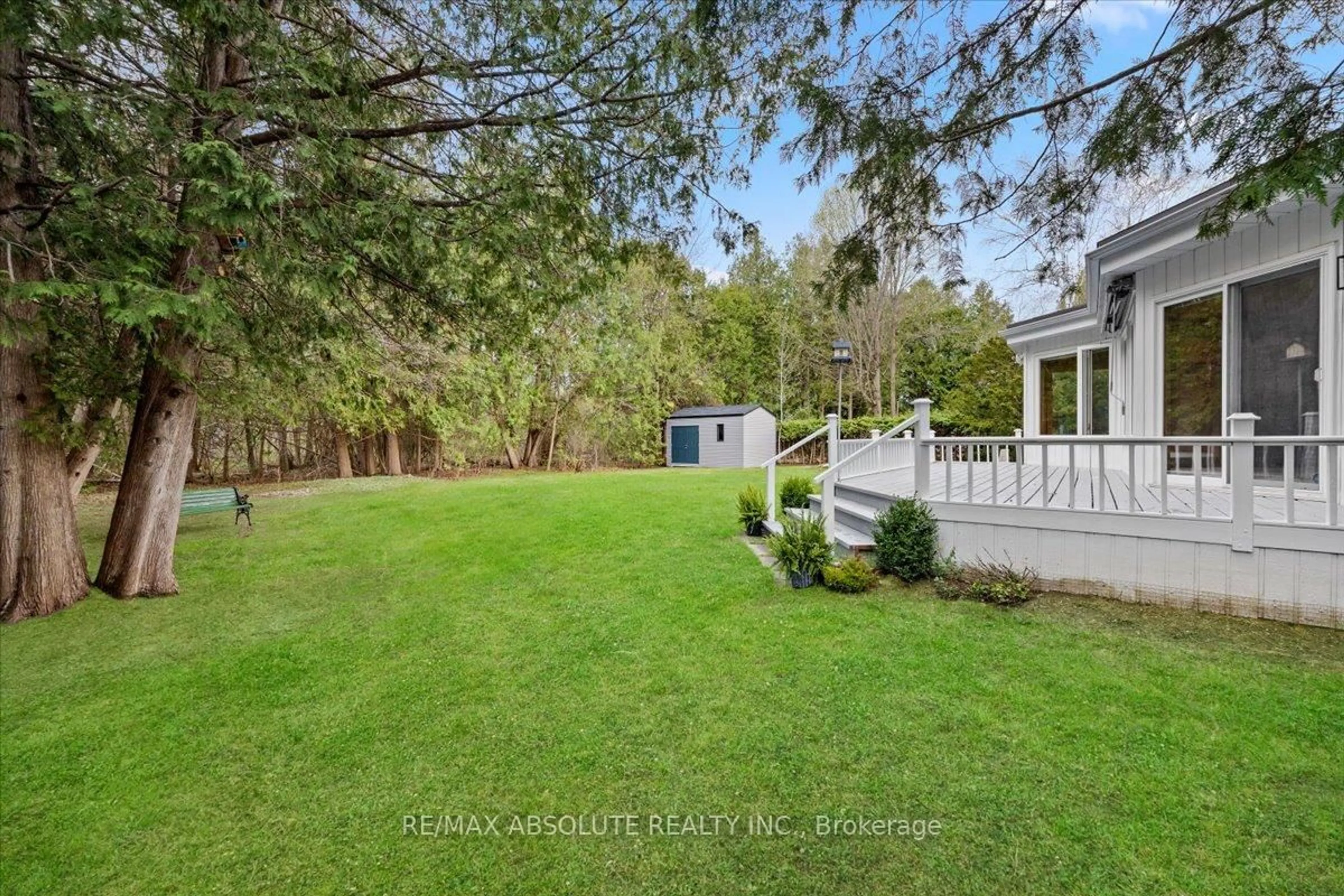 A pic from outside/outdoor area/front of a property/back of a property/a pic from drone, water/lake/river/ocean view for 36 Beverly St, Ottawa Ontario K2S 0S2