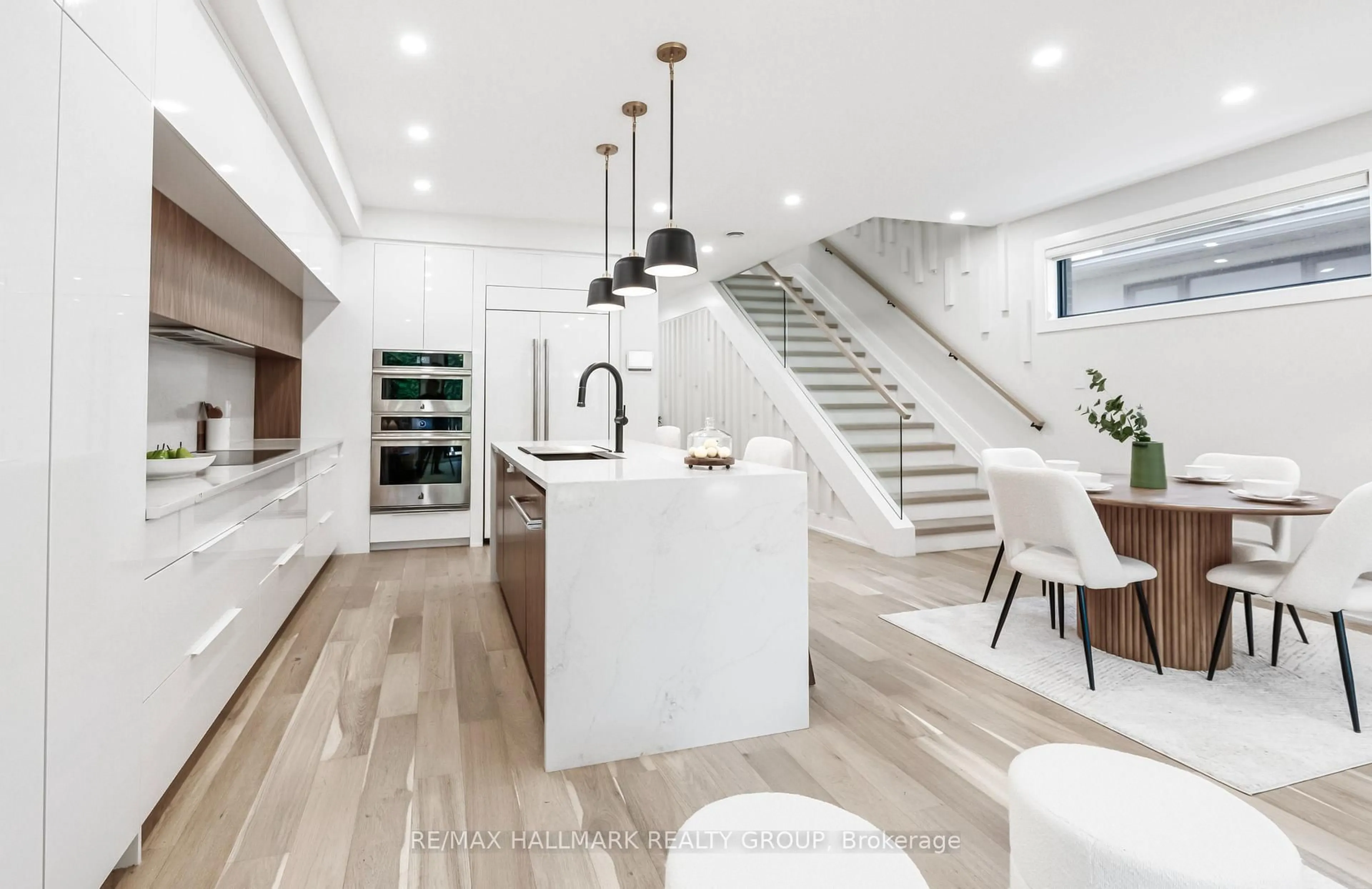 Contemporary kitchen, unknown for 185 CARLETON Ave, Ottawa Ontario K1Y 0J5