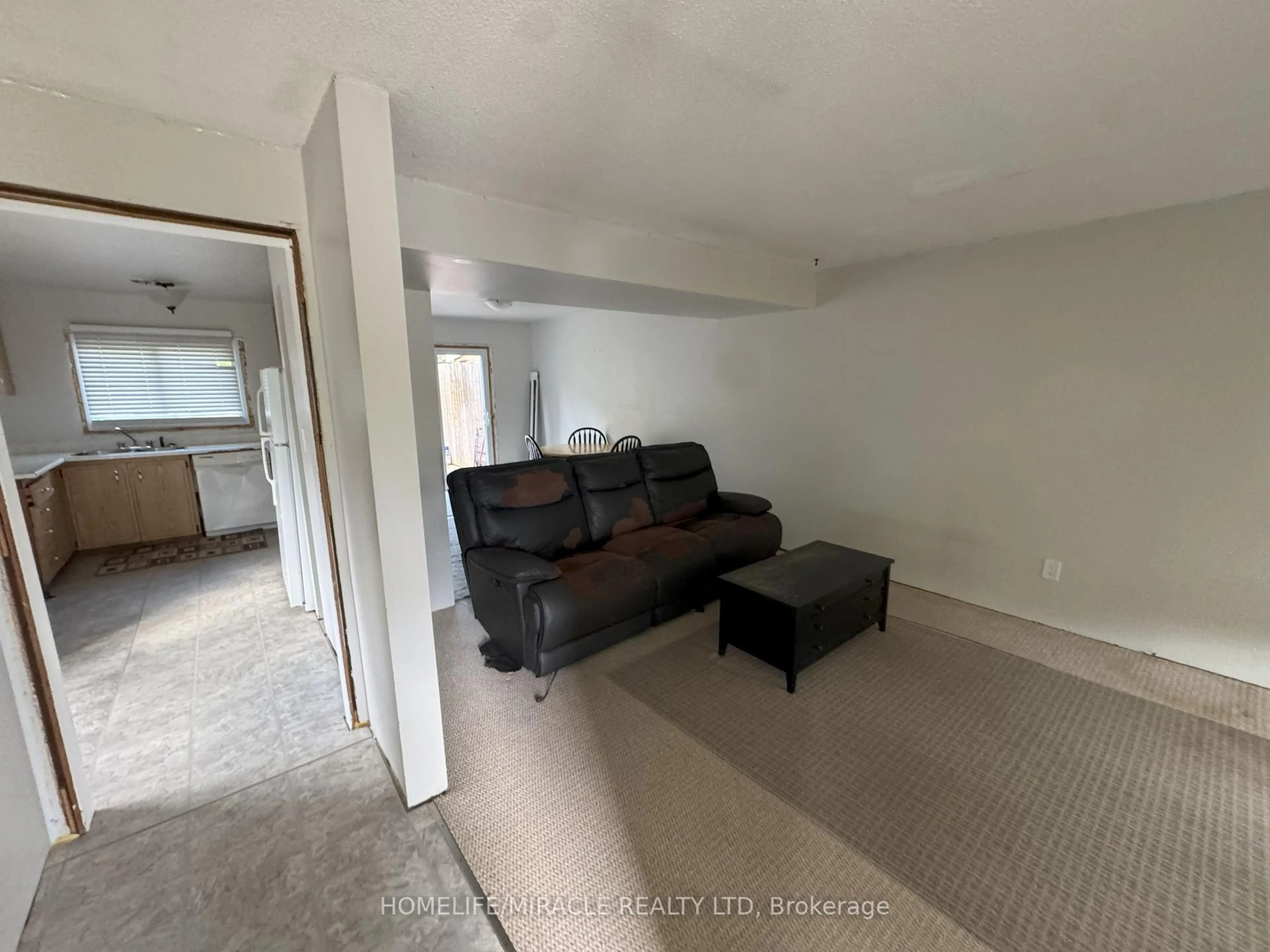 A pic of a room for 278 Barber Ave, North Bay Ontario P1A 3G3
