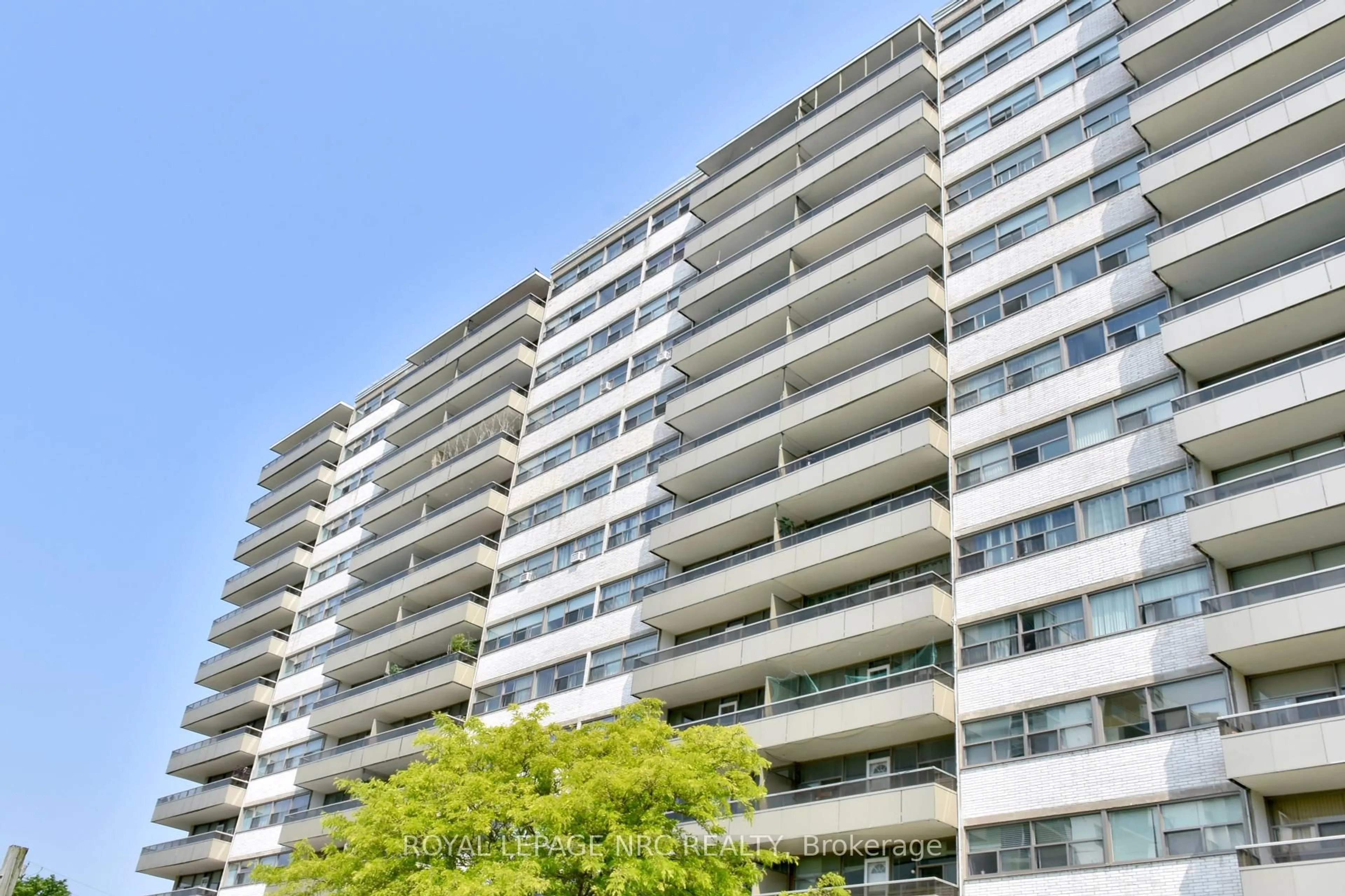 Balcony in the apartment, building for 215 Glenridge Ave #810, St. Catharines Ontario L2T 3J7