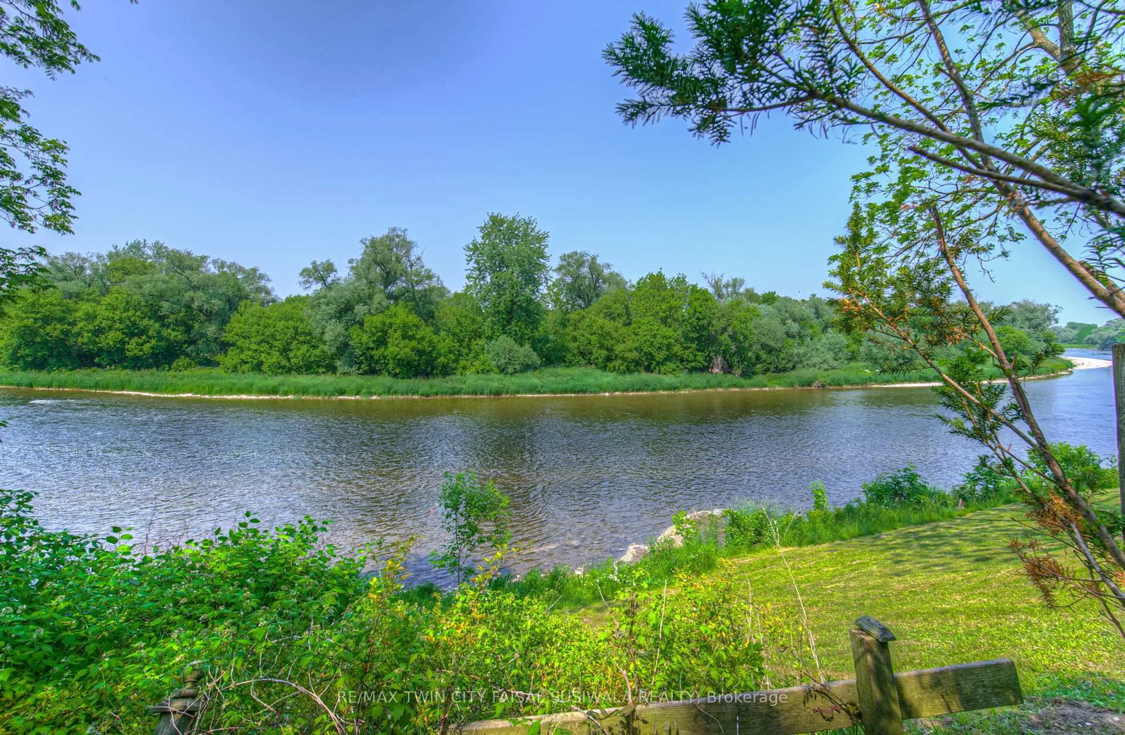 Patio, water/lake/river/ocean view for 1824 Old Mill Rd, Kitchener Ontario N2P 1E2