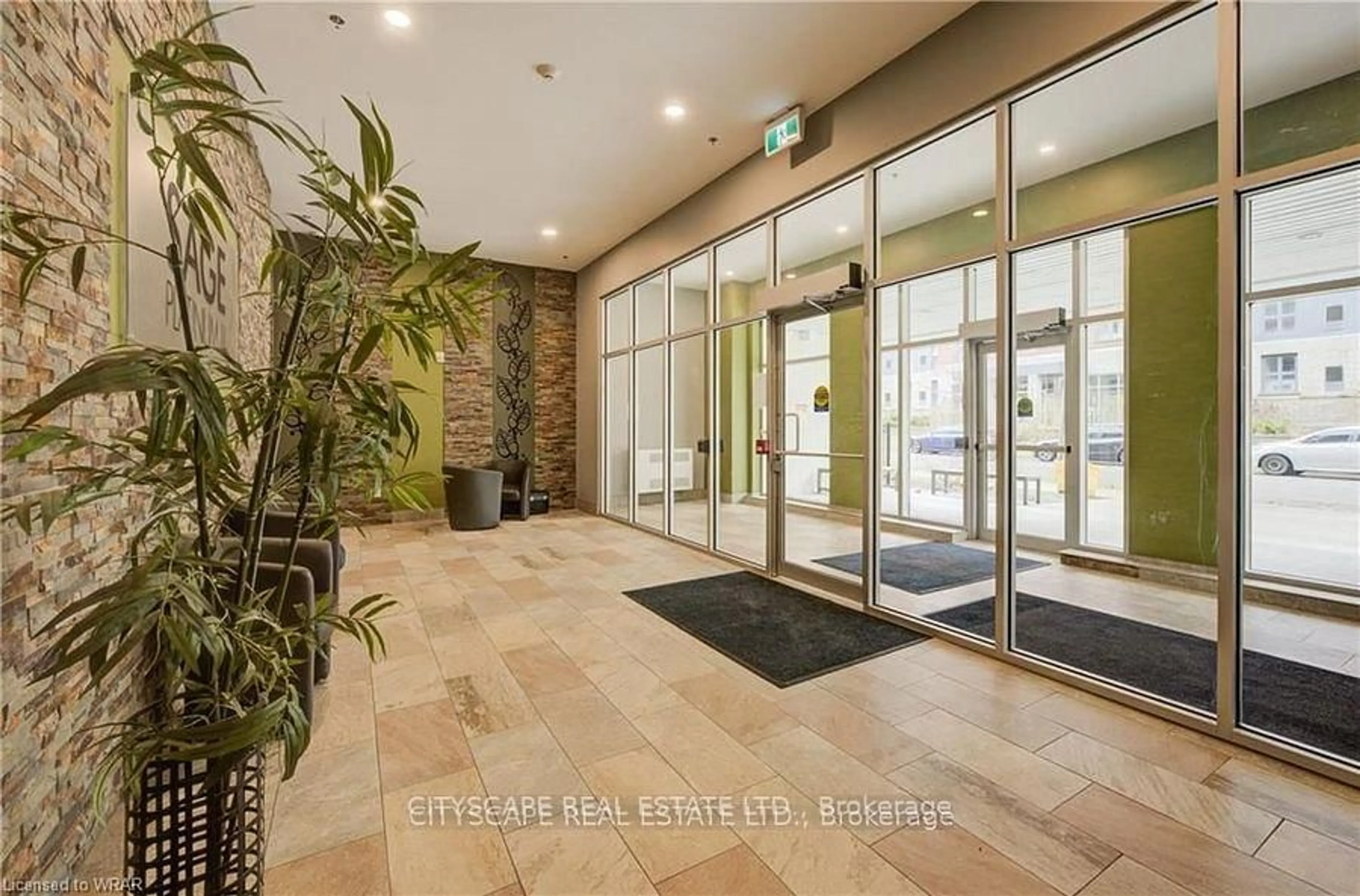 Indoor foyer for 308 Lester St #514, Waterloo Ontario N2L 3W6