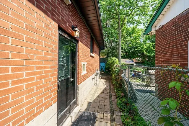 Additional property image - 29 Hardale Cres