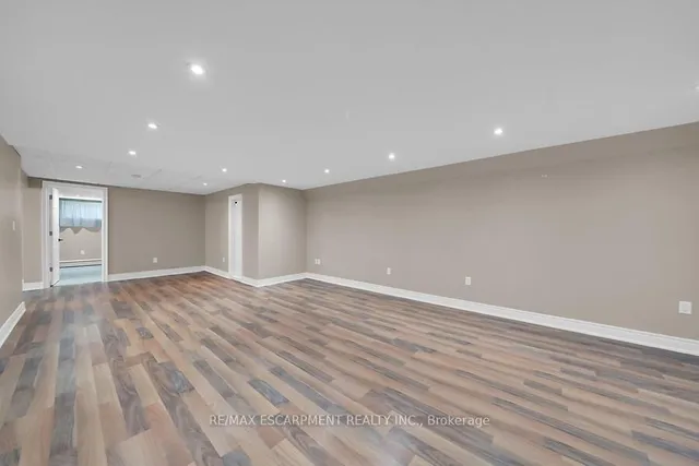 Additional property image - 29 Hardale Cres