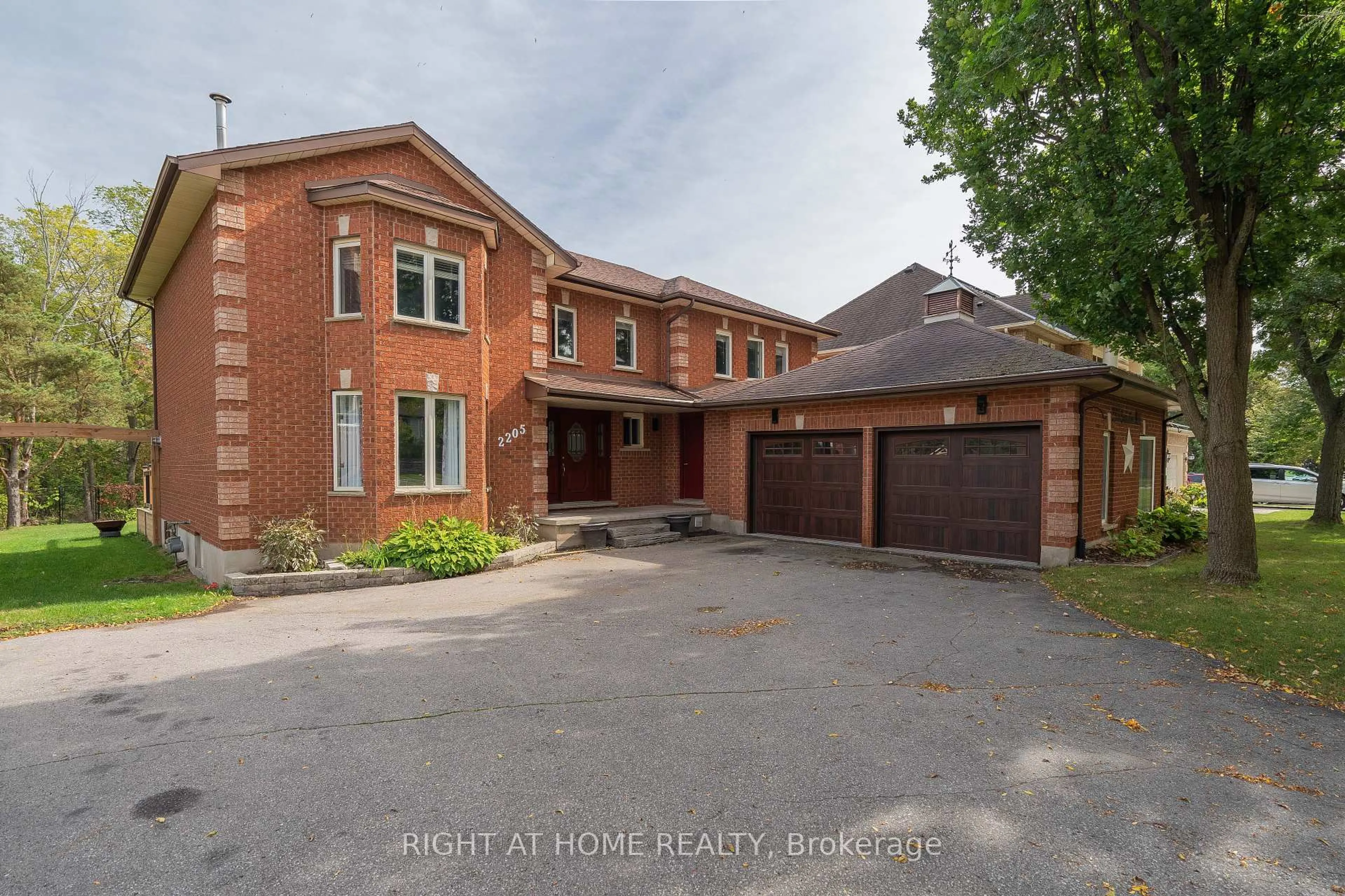 Home with brick exterior material, street for 2205 Coronation Blvd, Cambridge Ontario N3H 3S1