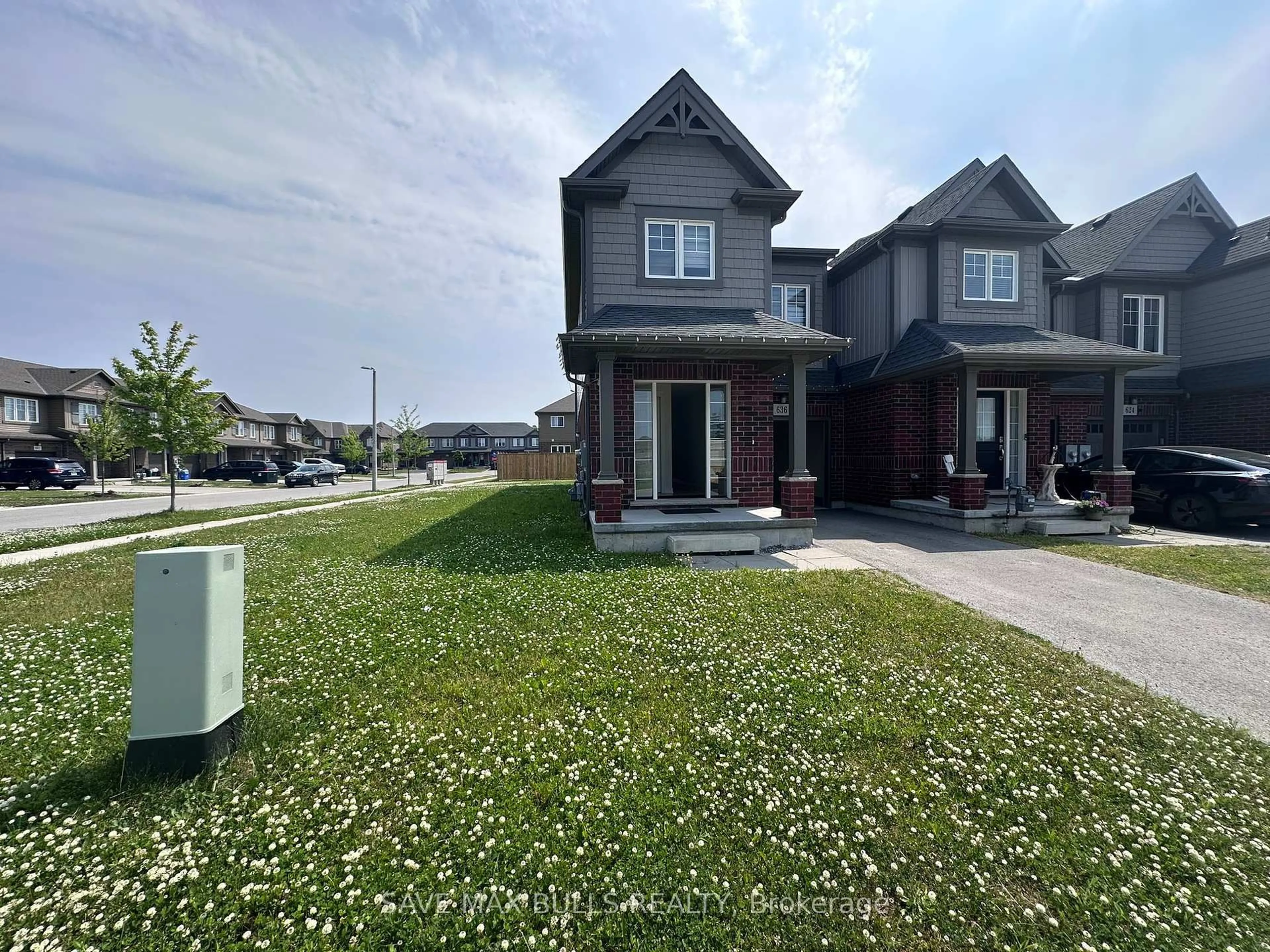 Unknown for 636 Julia Dr, Welland Ontario L3C 0G9