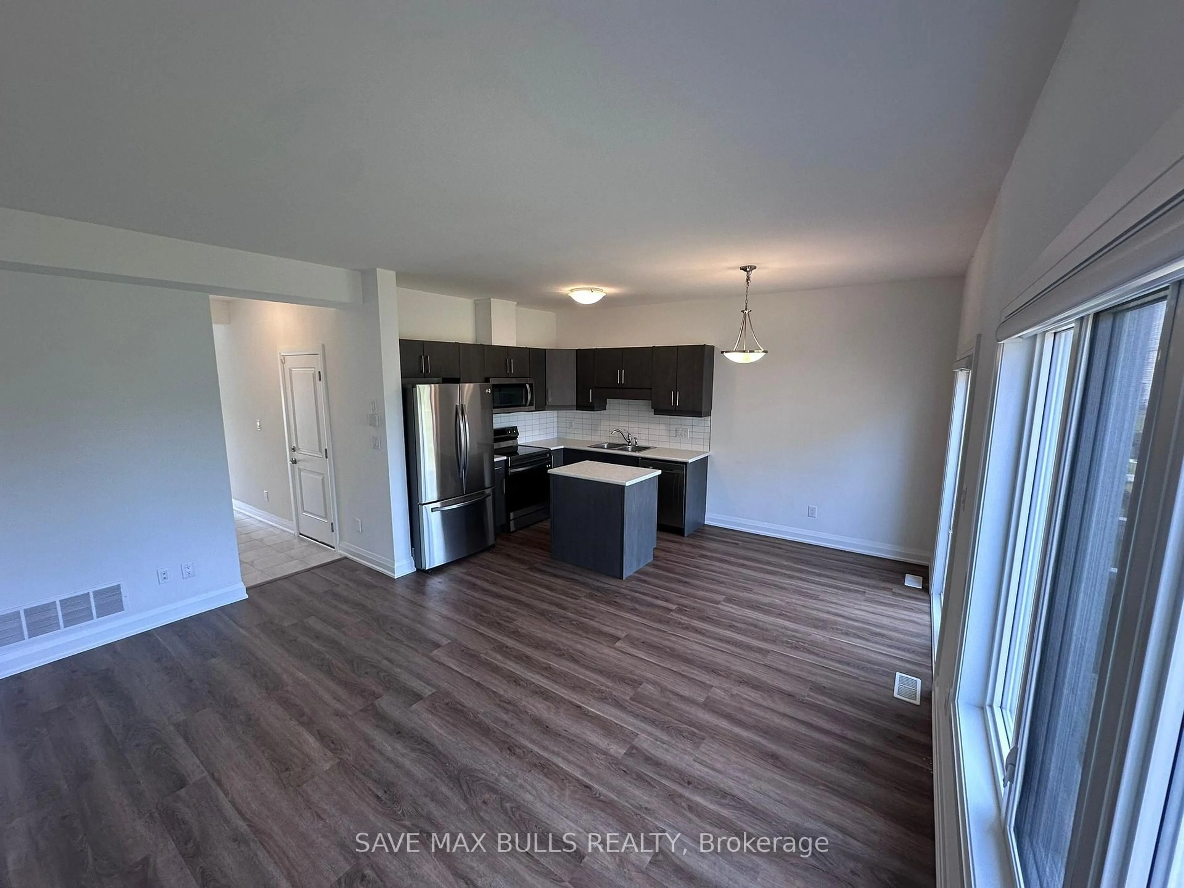 A pic of a room for 20 Sycamore St, Welland Ontario L3C 0H8