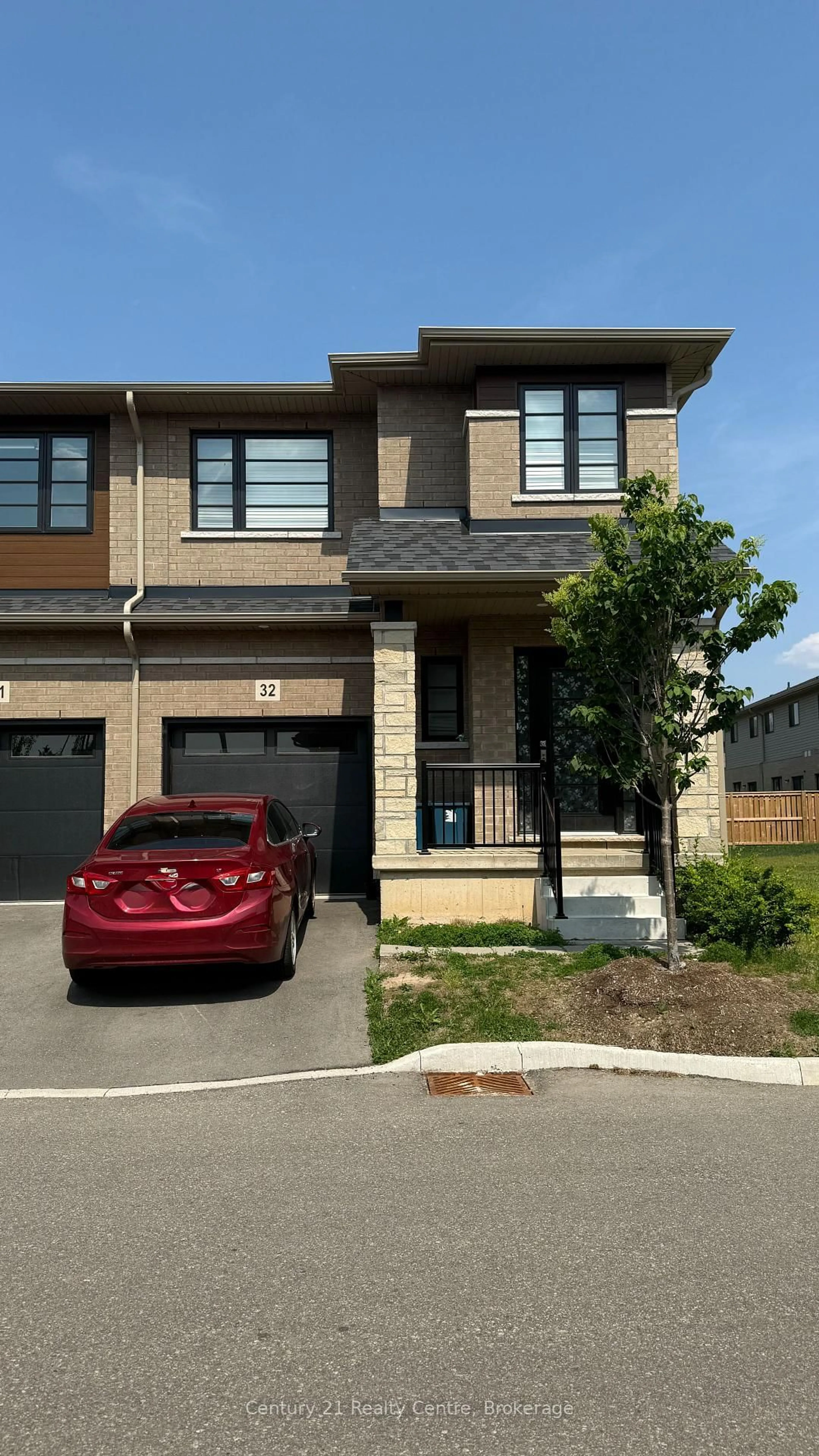 Home with brick exterior material, street for 520 Grey St ##32, Brantford Ontario N3S 1K0