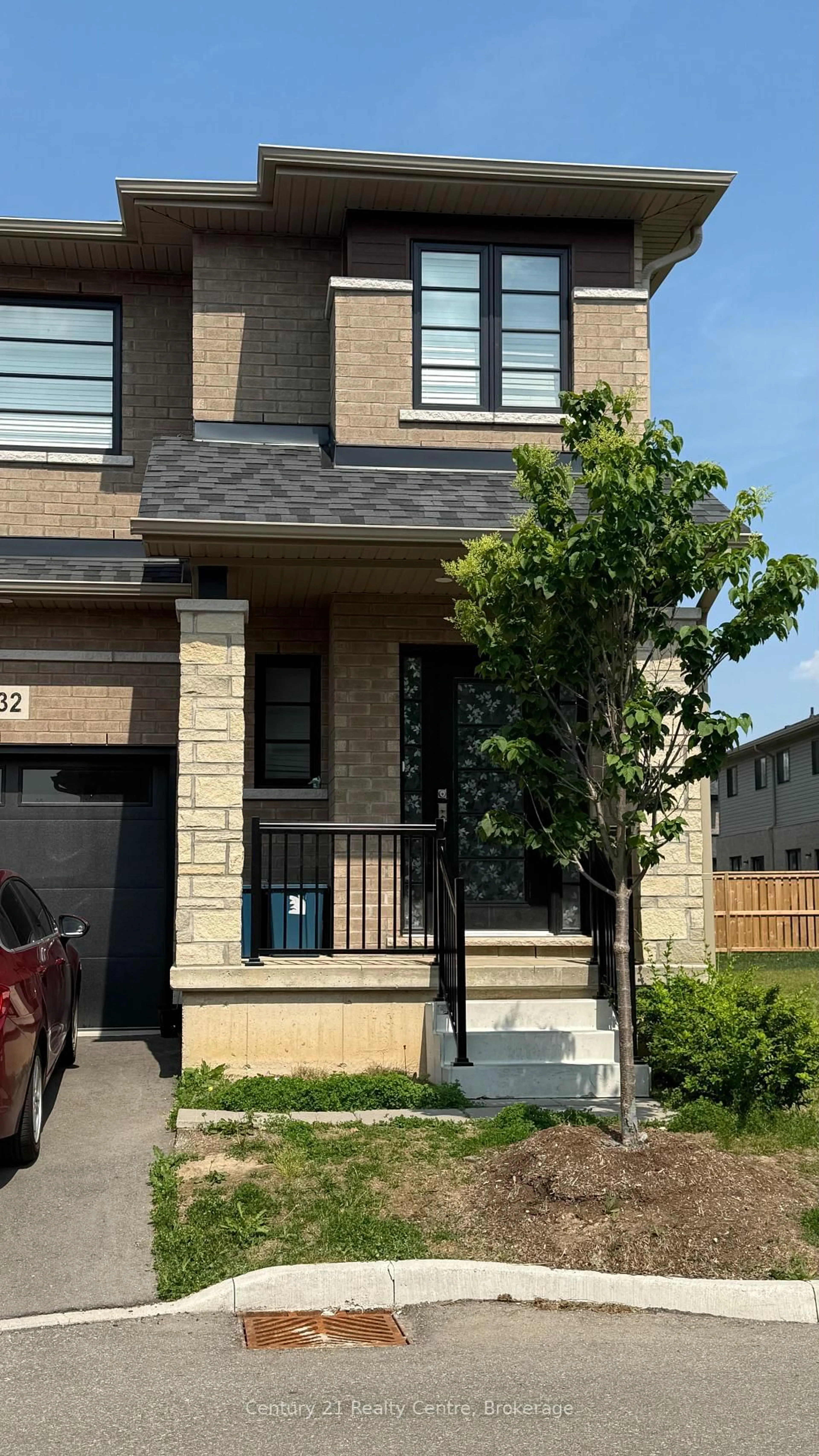 Home with brick exterior material, street for 520 Grey St ##32, Brantford Ontario N3S 1K0