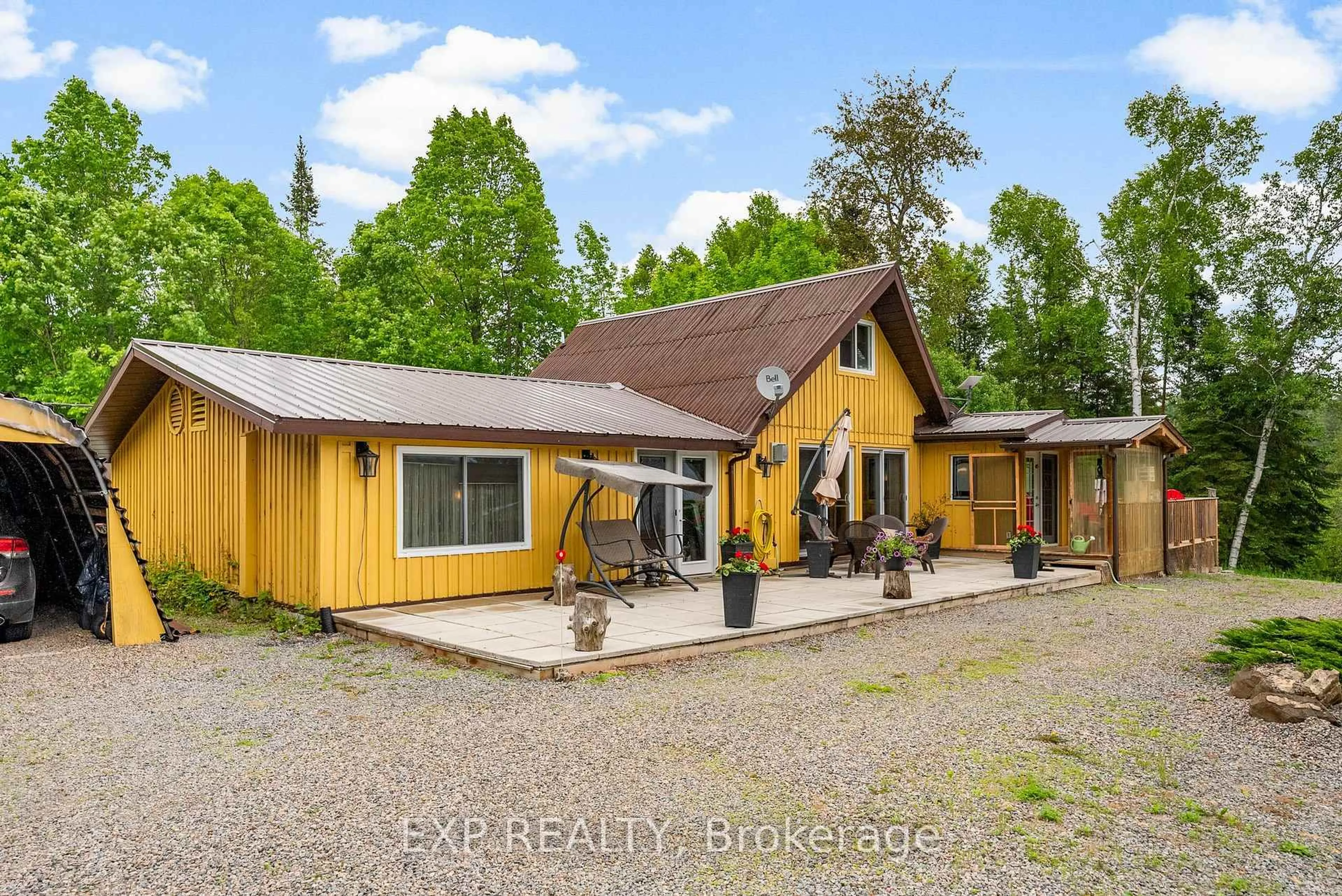 A pic from outside/outdoor area/front of a property/back of a property/a pic from drone, building for 92 Lost Nation Rd, Palmer Rapids Ontario K0J 2E0
