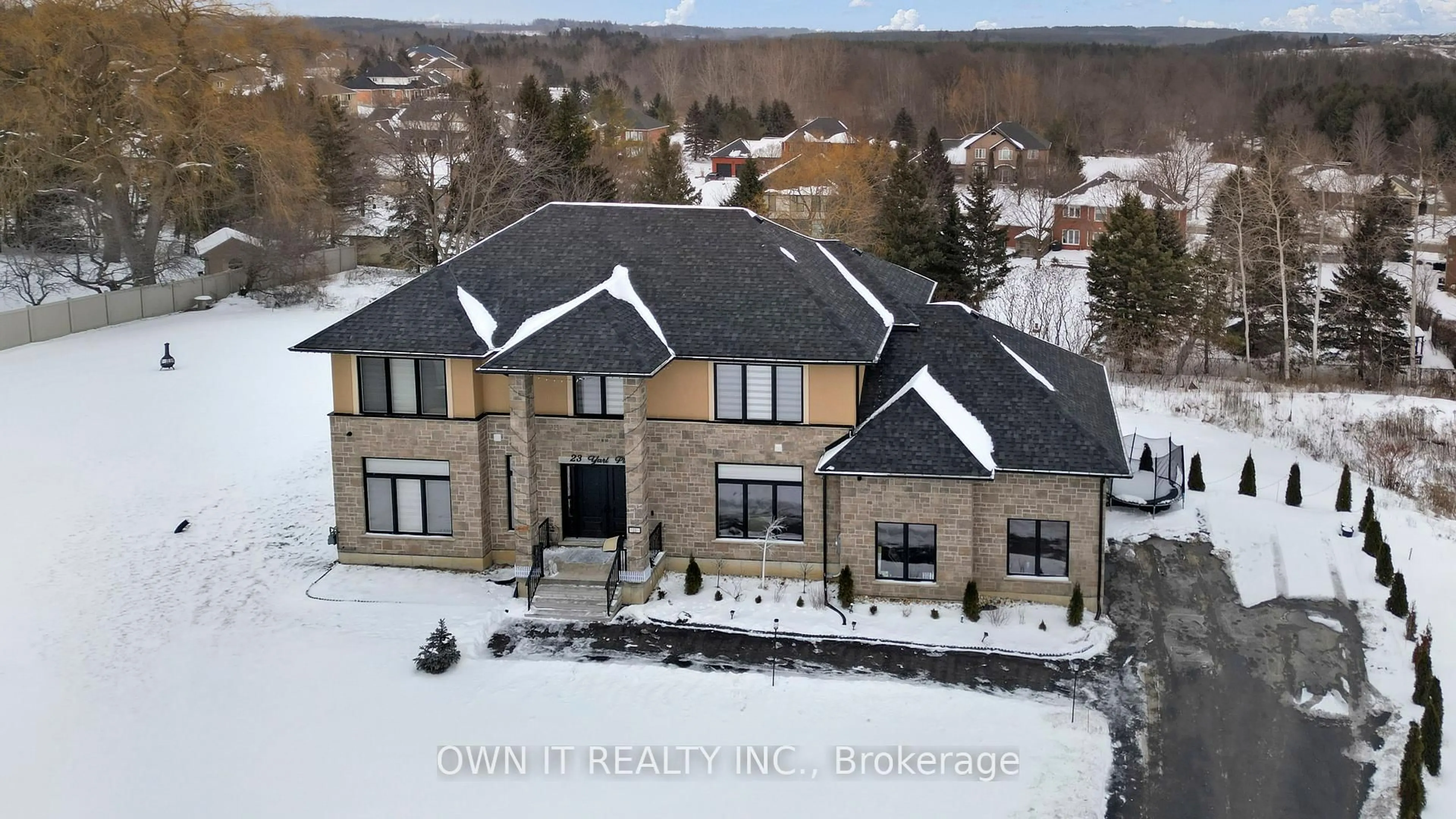 A pic from outside/outdoor area/front of a property/back of a property/a pic from drone, unknown for 23 YARL Pl, Guelph/Eramosa Ontario N1E 0P4