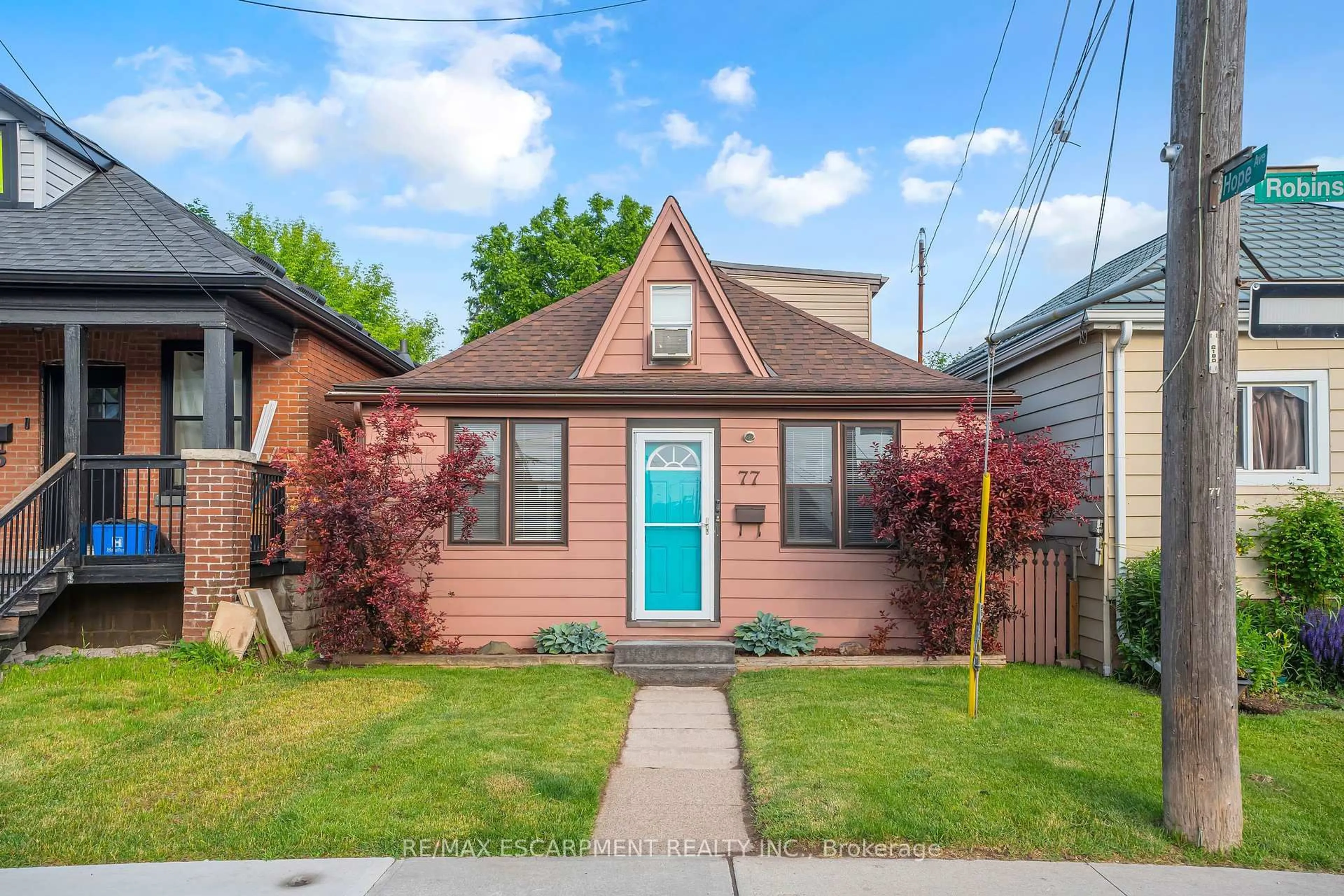 Home with brick exterior material, street for 77 ROBINS Ave, Hamilton Ontario L8H 4N3