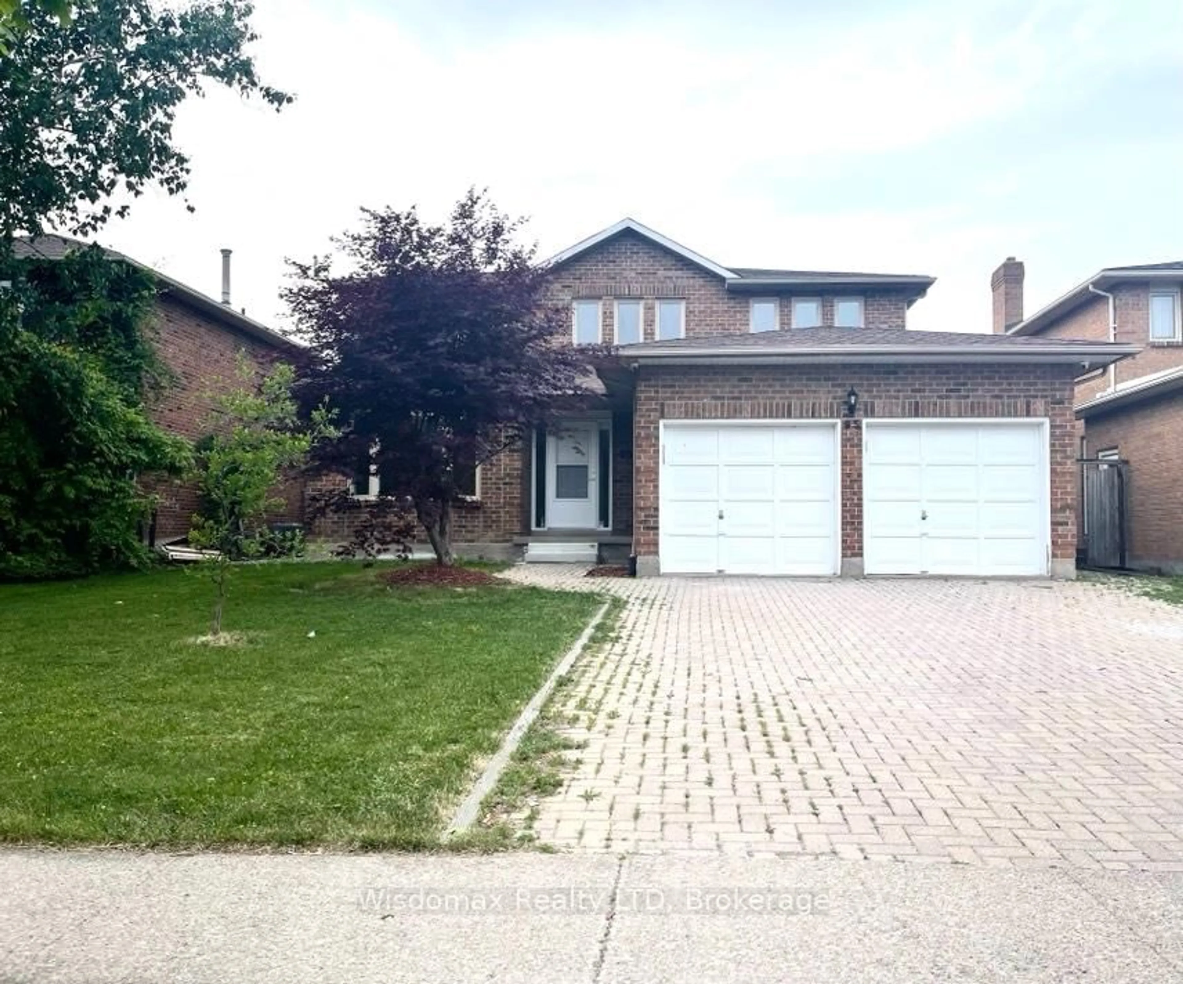 Home with brick exterior material, street for 95 BARBICAN Tr, St. Catharines Ontario L2T 3Z9