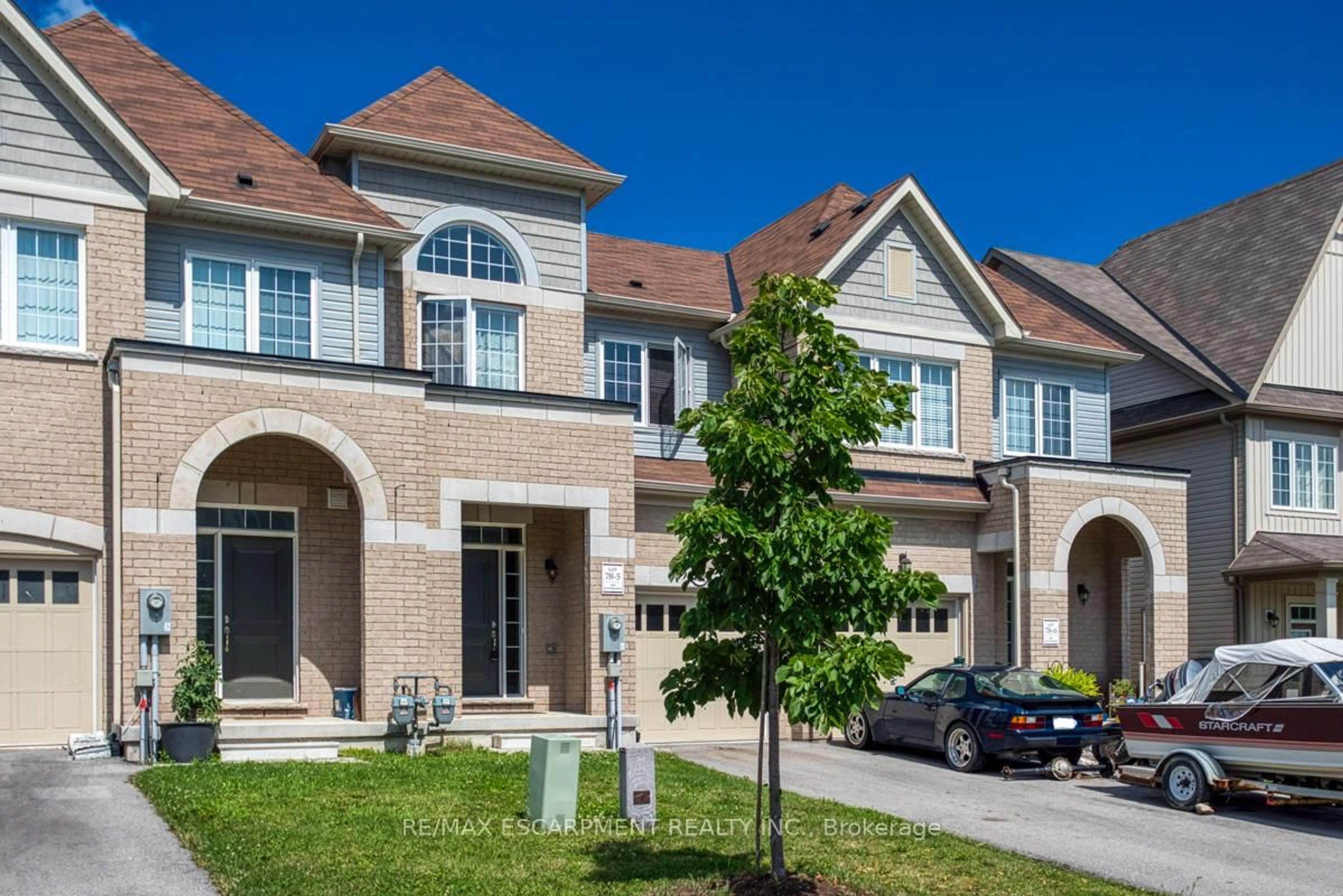 Home with brick exterior material, street for 4192 Cherry Heights Blvd, Lincoln Ontario L3J 0R3