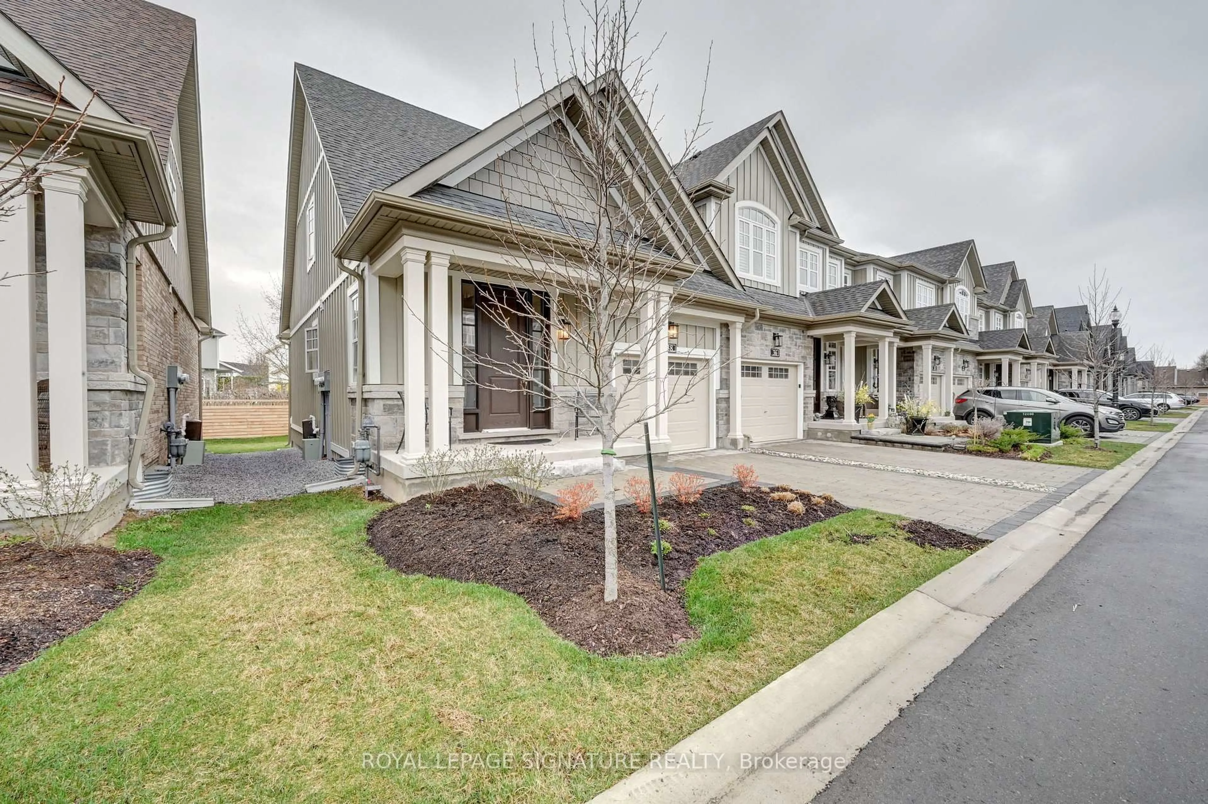 Unknown for 38 Windsor Circ, Niagara-on-the-Lake Ontario L0S 1J0
