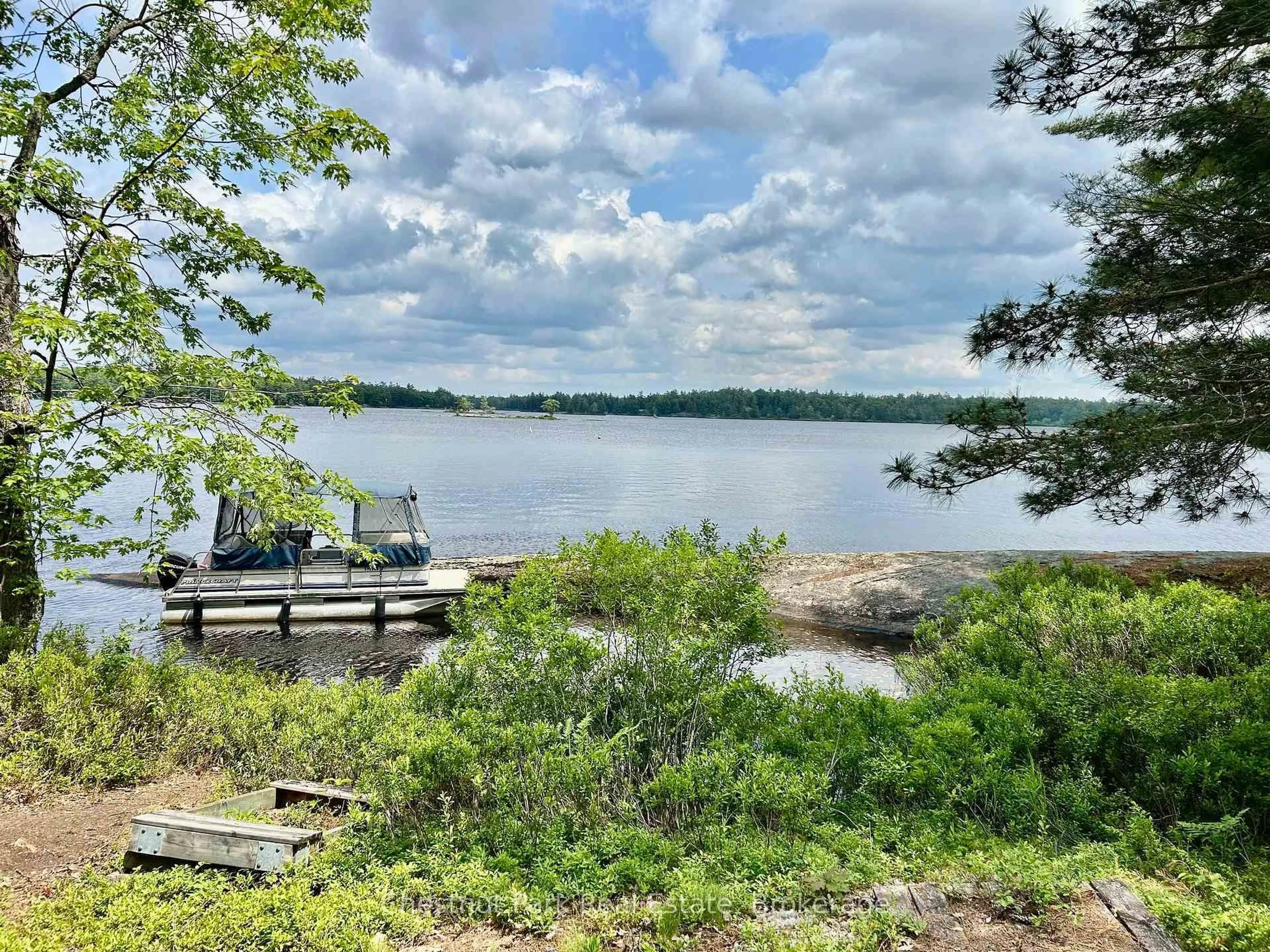 Unknown for Part 2 Burnt Island, Gravenhurst Ontario P0E 1G0