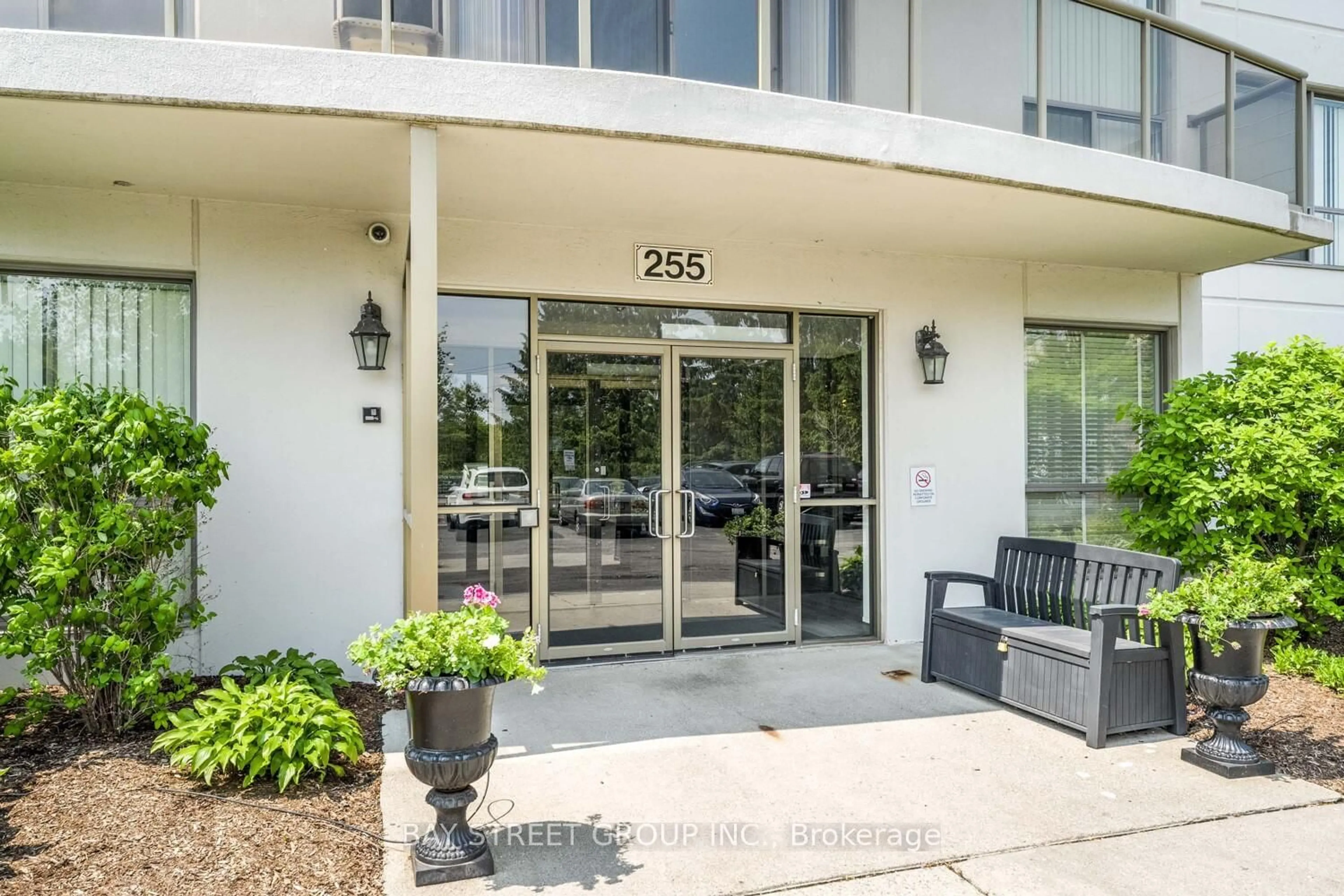 Unknown for 255 Keats Way #606, Waterloo Ontario N2L 6N6