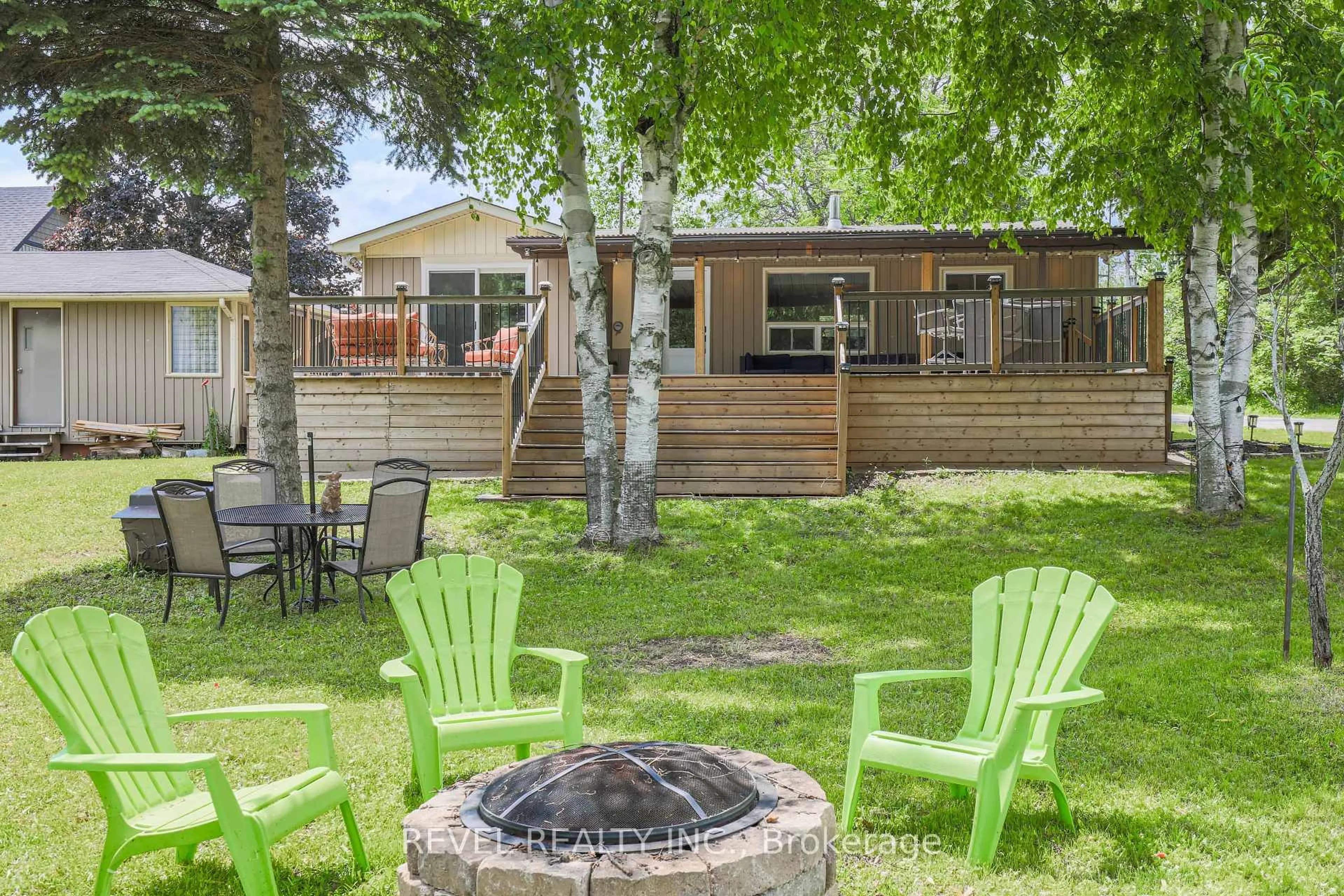 Patio, water/lake/river/ocean view for 3 Hillside Dr, Kawartha Lakes Ontario K0M 2C0
