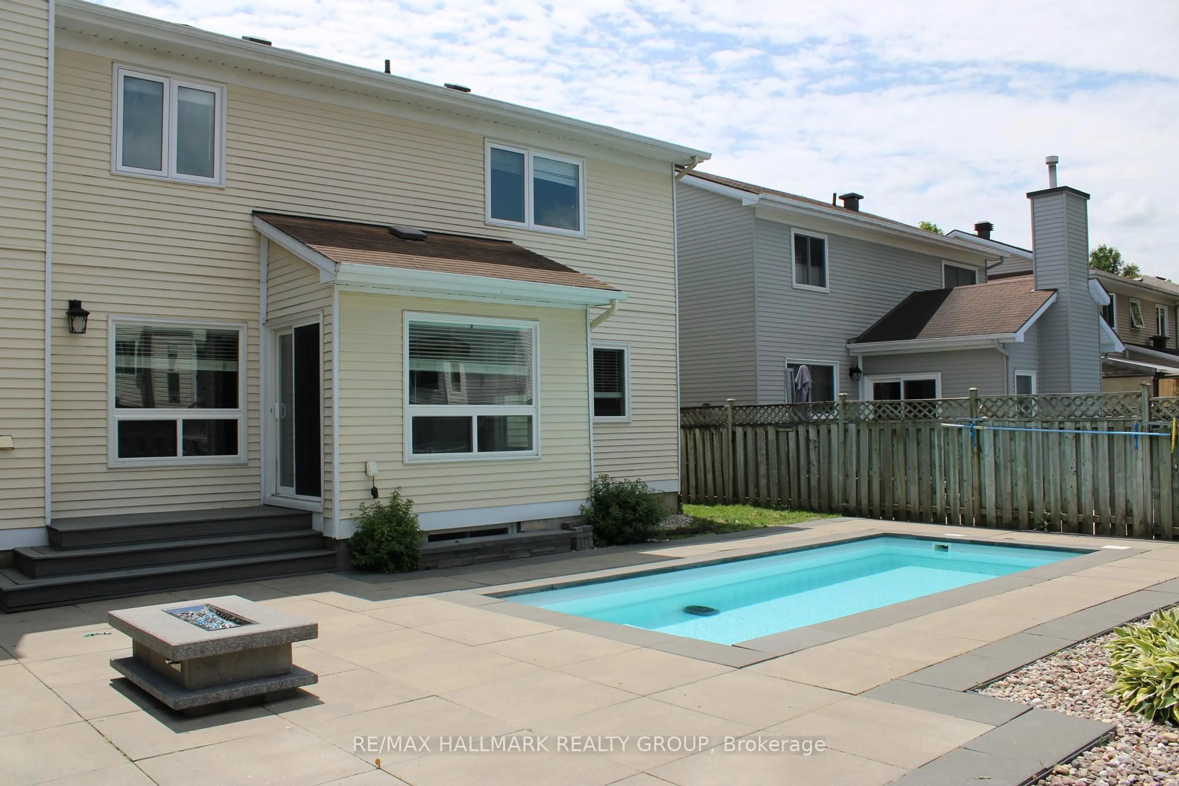 Unknown for 47 Emerald Meadows Dr, Ottawa Ontario K2M 2L5
