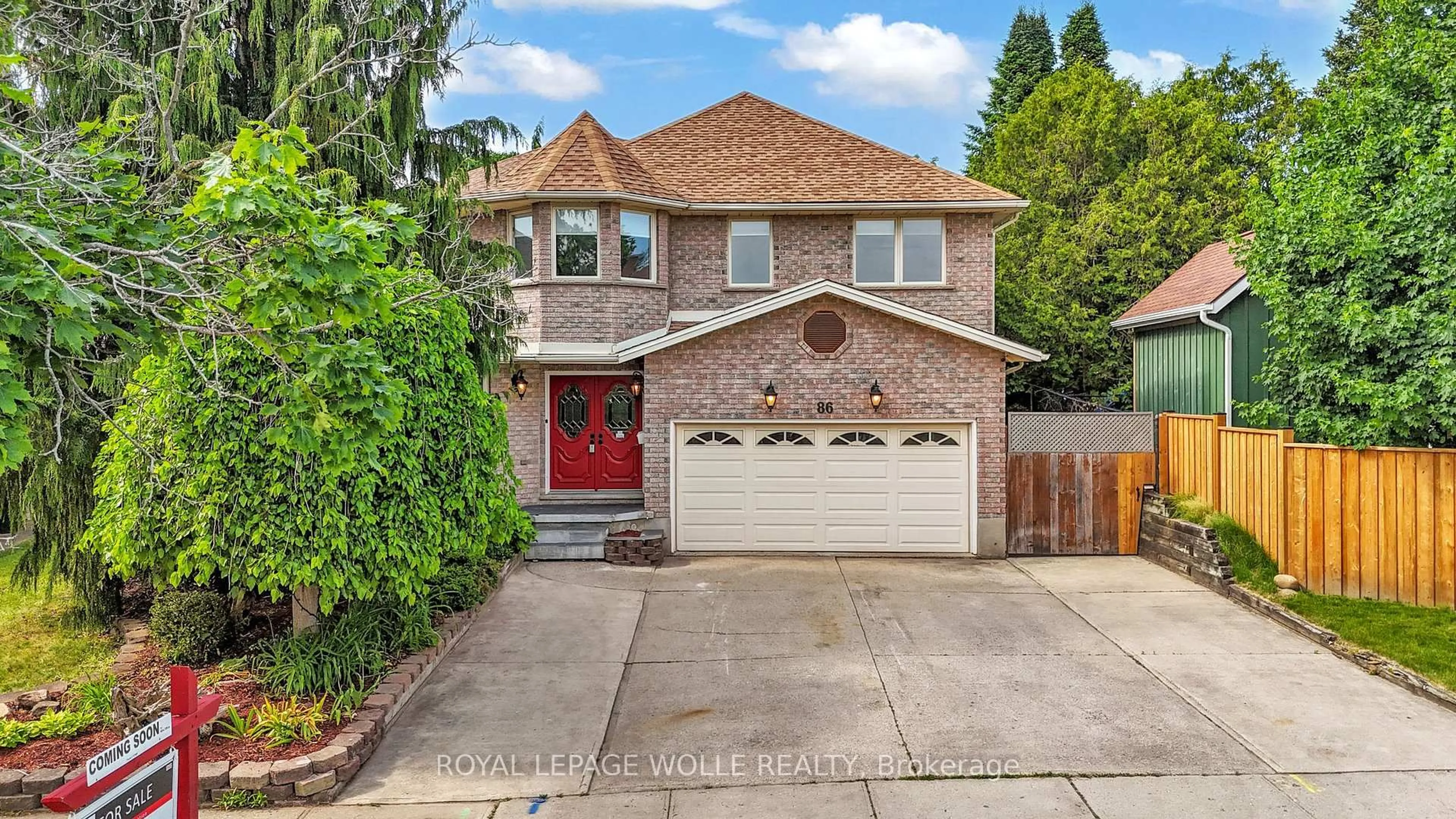 Home with brick exterior material, street for 86 Corfield Dr, Kitchener Ontario N2A 3X2