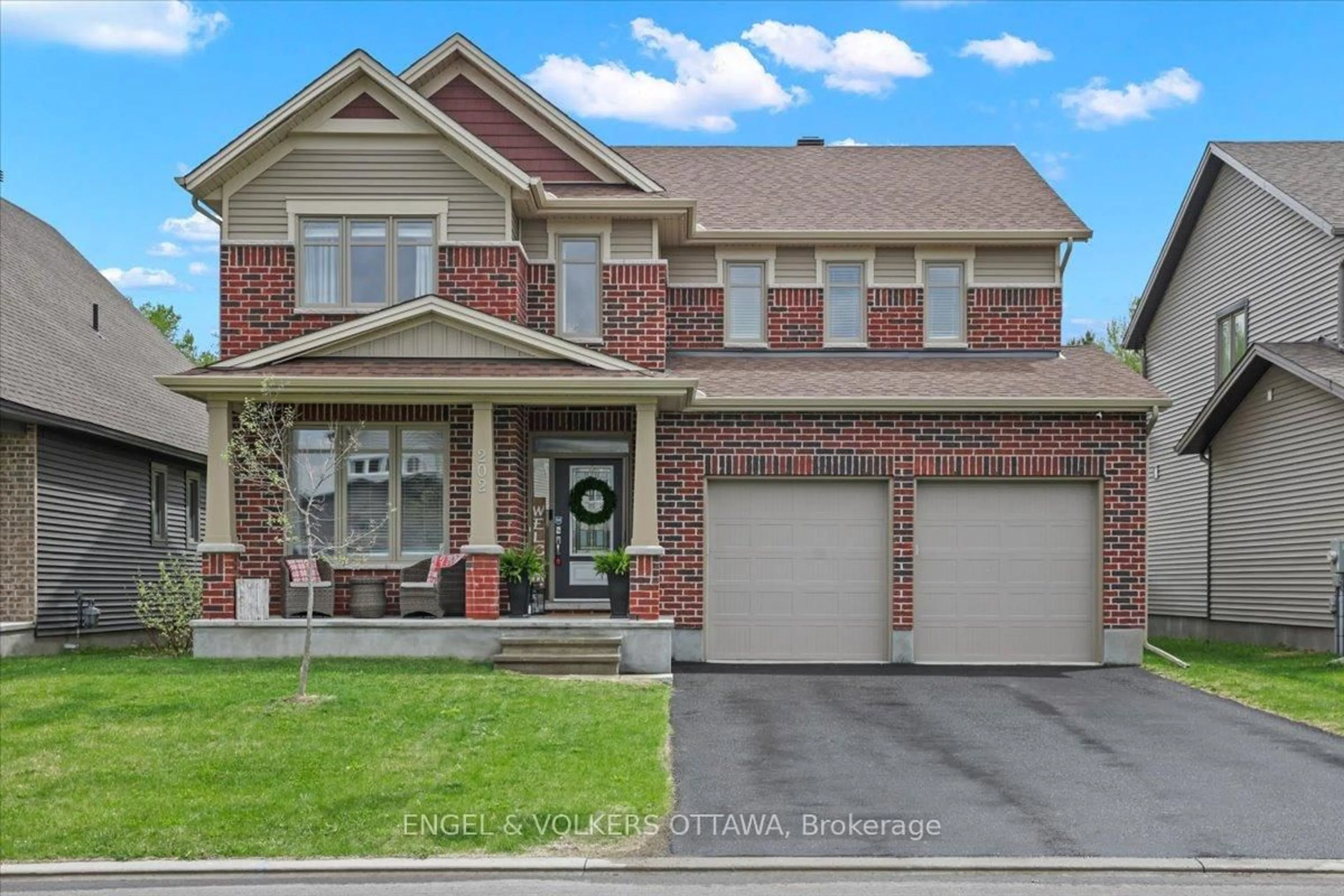 Home with brick exterior material, street for 202 Pioneer Rd, Russell Ontario K4R 0E1
