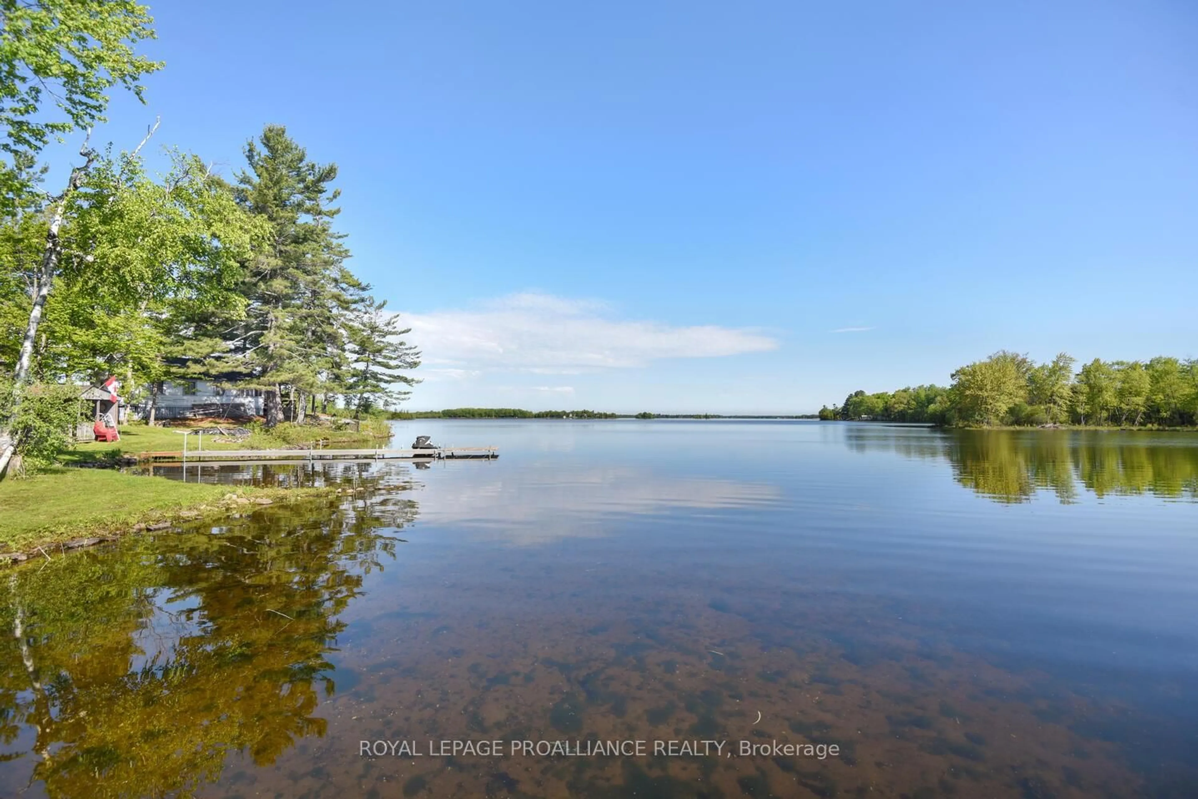 Blurry image for 170 Longview Island, Carleton Place Ontario K7C 0C4