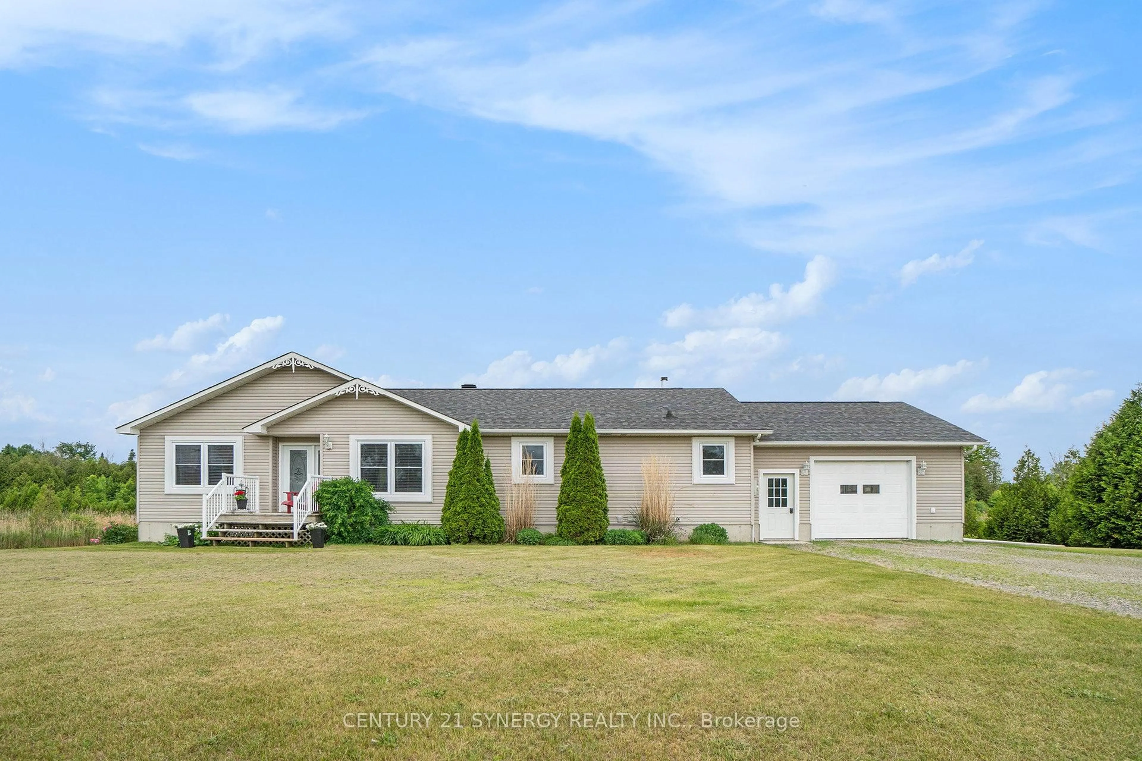 Home with vinyl exterior material, unknown for 2 Campbell Dr, Elizabethtown-Kitley Ontario K0G 1G0