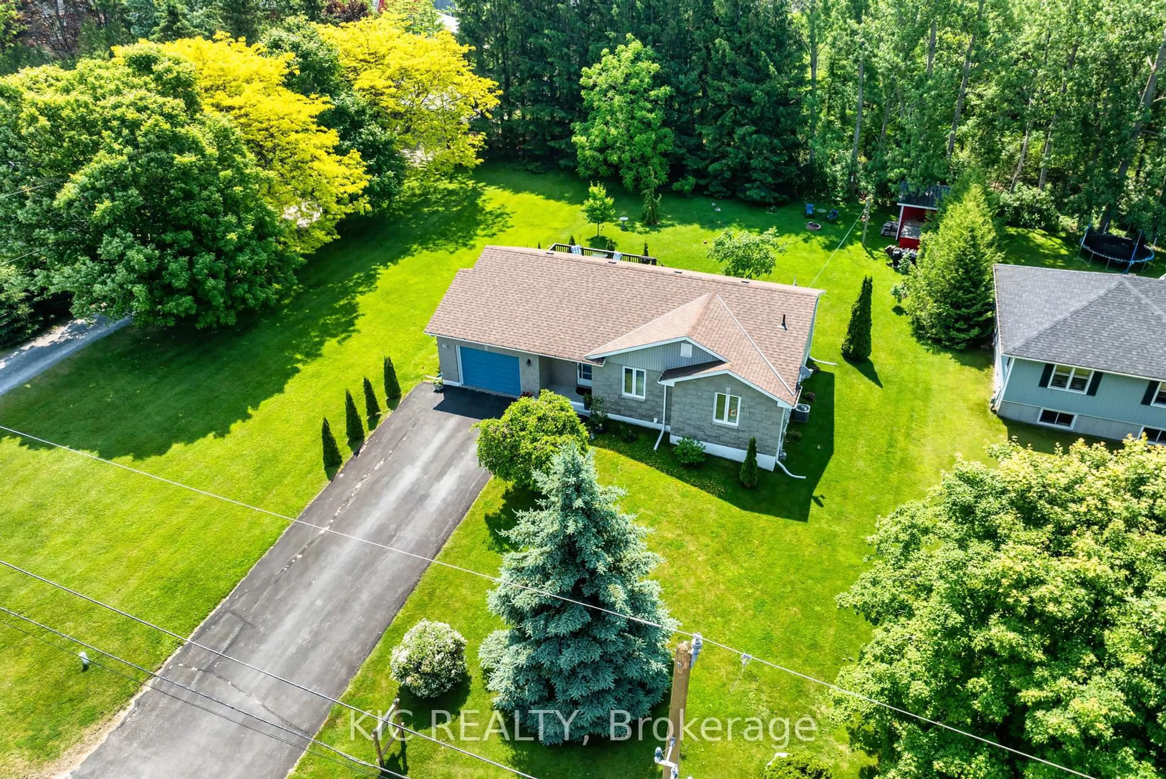 A pic from outside/outdoor area/front of a property/back of a property/a pic from drone, unknown for 198B King St, Cramahe Ontario K0K 1C0