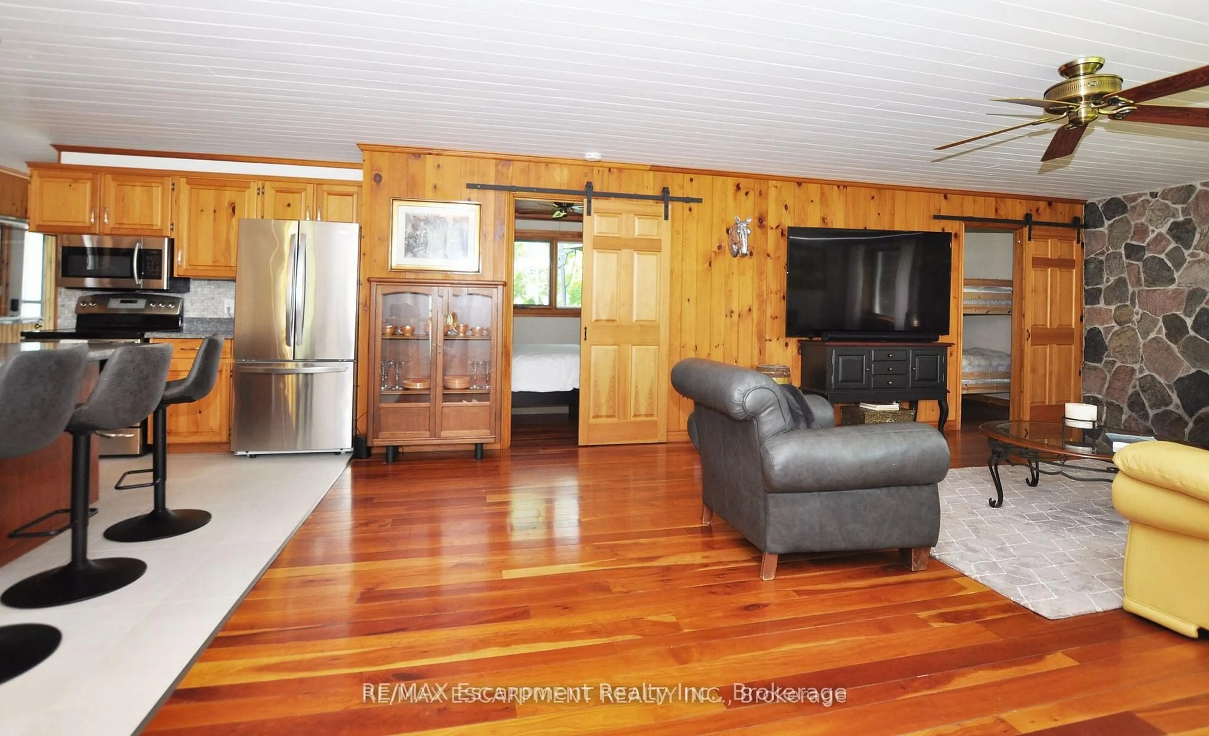 Unknown for 3 Howey Ave, Norfolk Ontario N0E 1M0