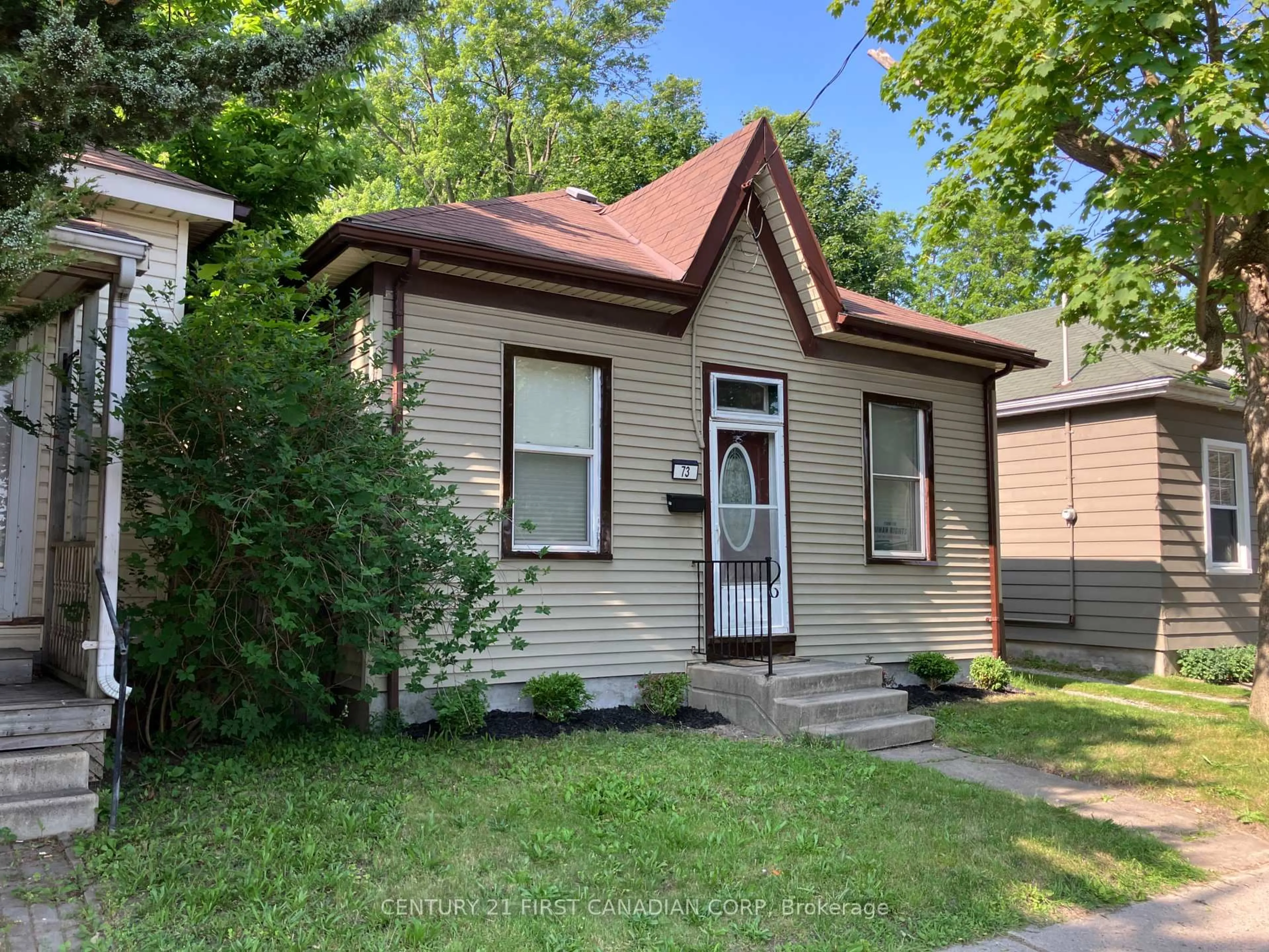 Unknown for 73 Riverside Dr, London North Ontario N6H 1B3