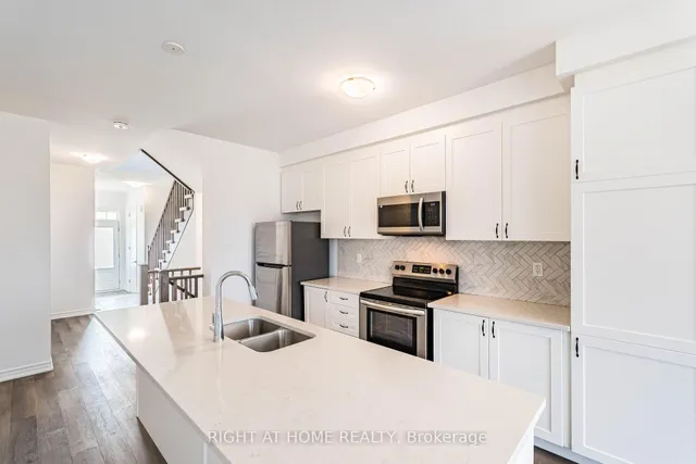 Additional image 33 of 48 Forestwalk St