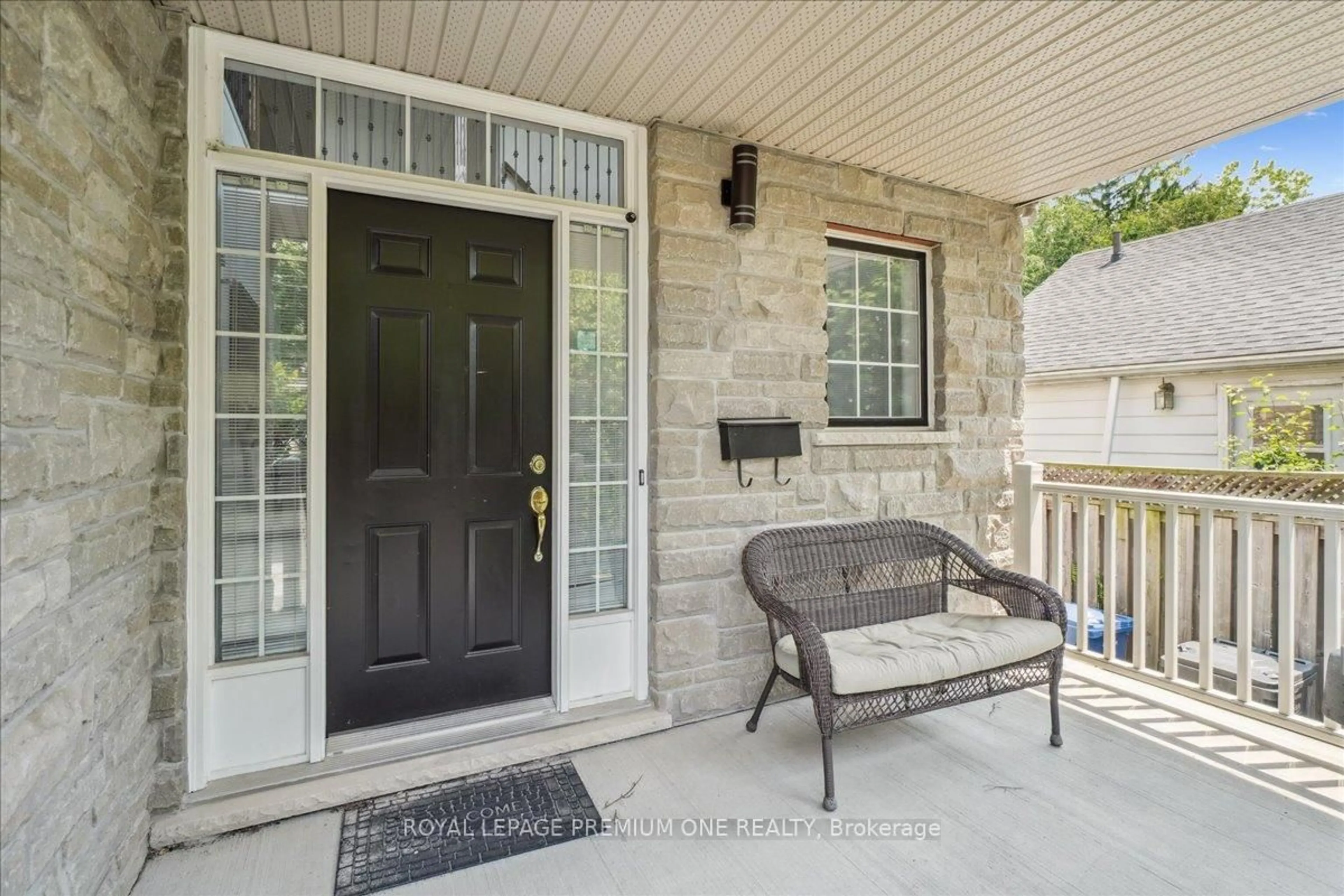 Unknown for 7 HARDY St, Guelph Ontario N1E 5G4