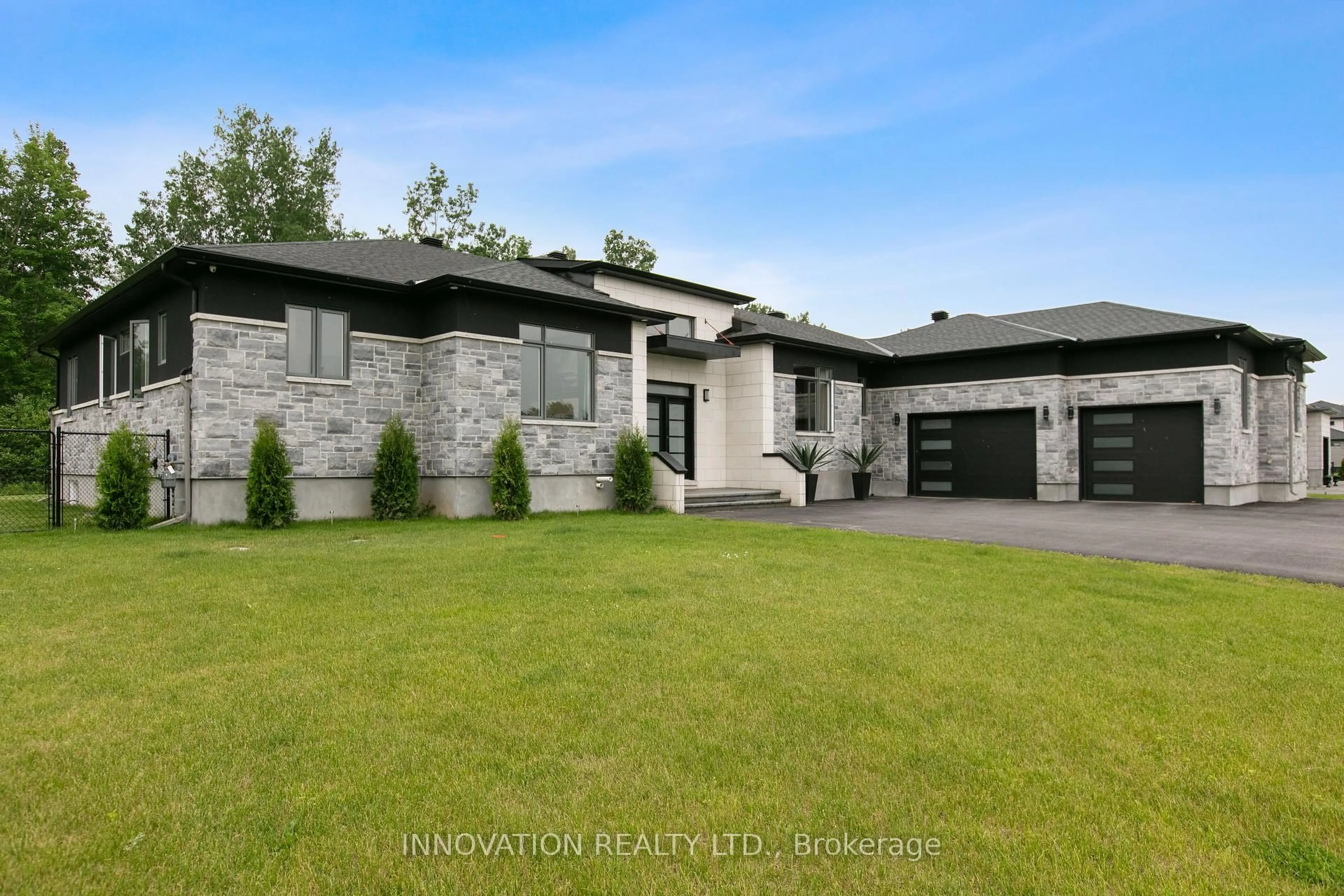 Home with brick exterior material, unknown for 651 Ballycastle Cres, Ottawa Ontario K1X 0A3