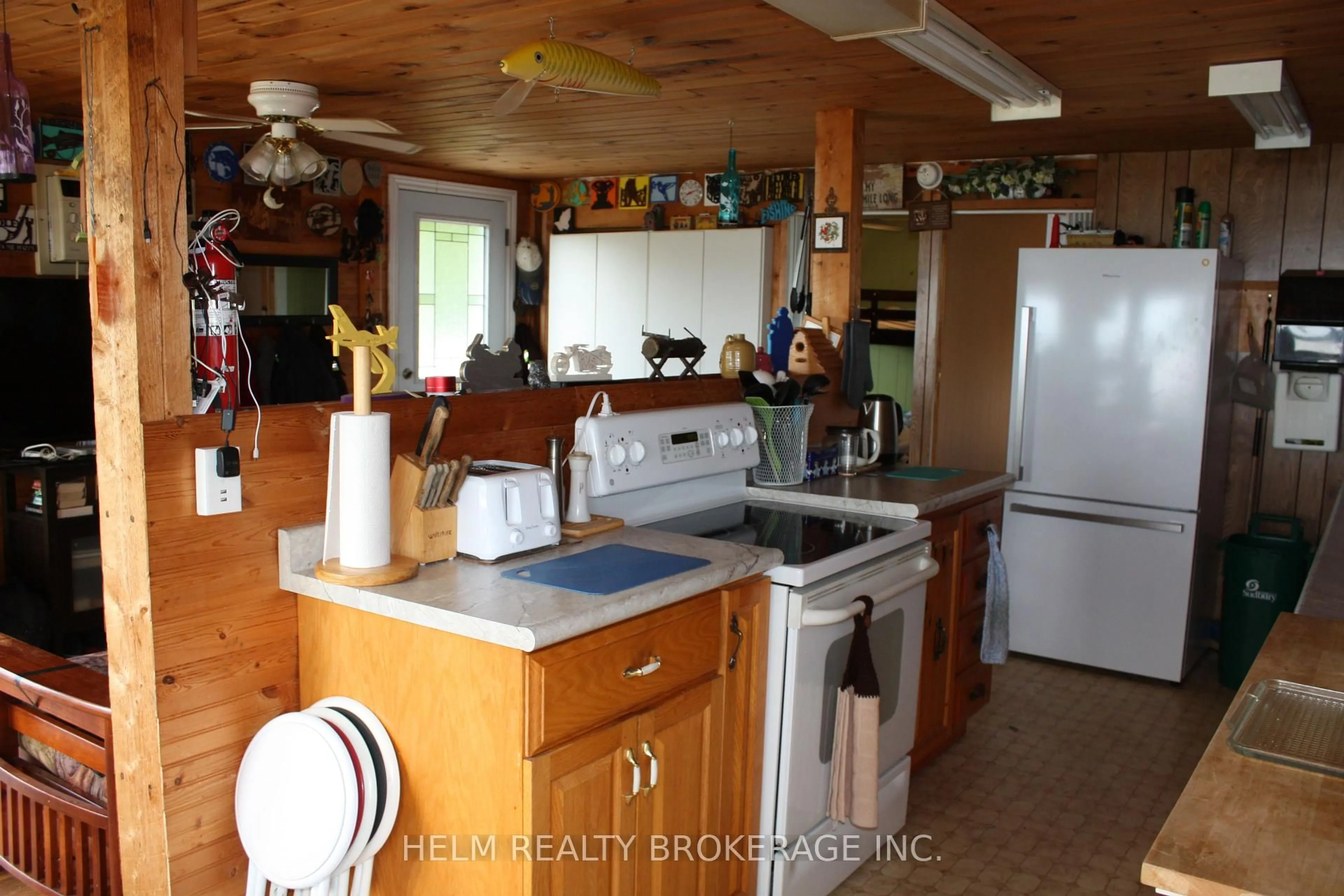 Standard kitchen, unknown for 14 Lakeshore Rd, Bonfield Ontario P0H 1E0