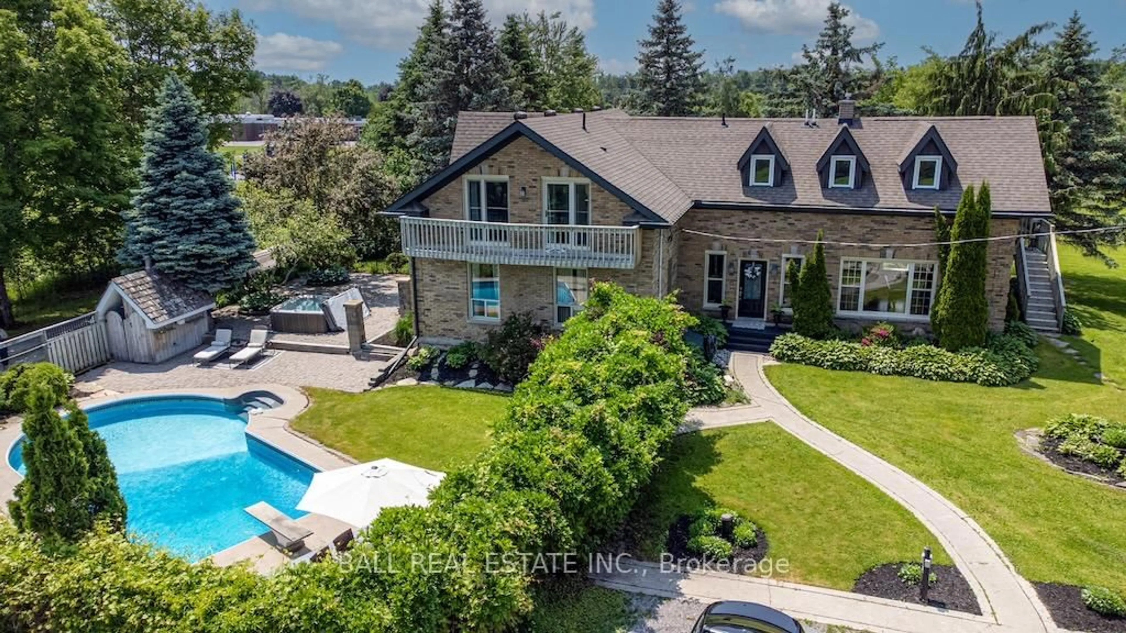 A pic from outside/outdoor area/front of a property/back of a property/a pic from drone, street for 587 Centre Line, Selwyn Ontario K9J 6X5