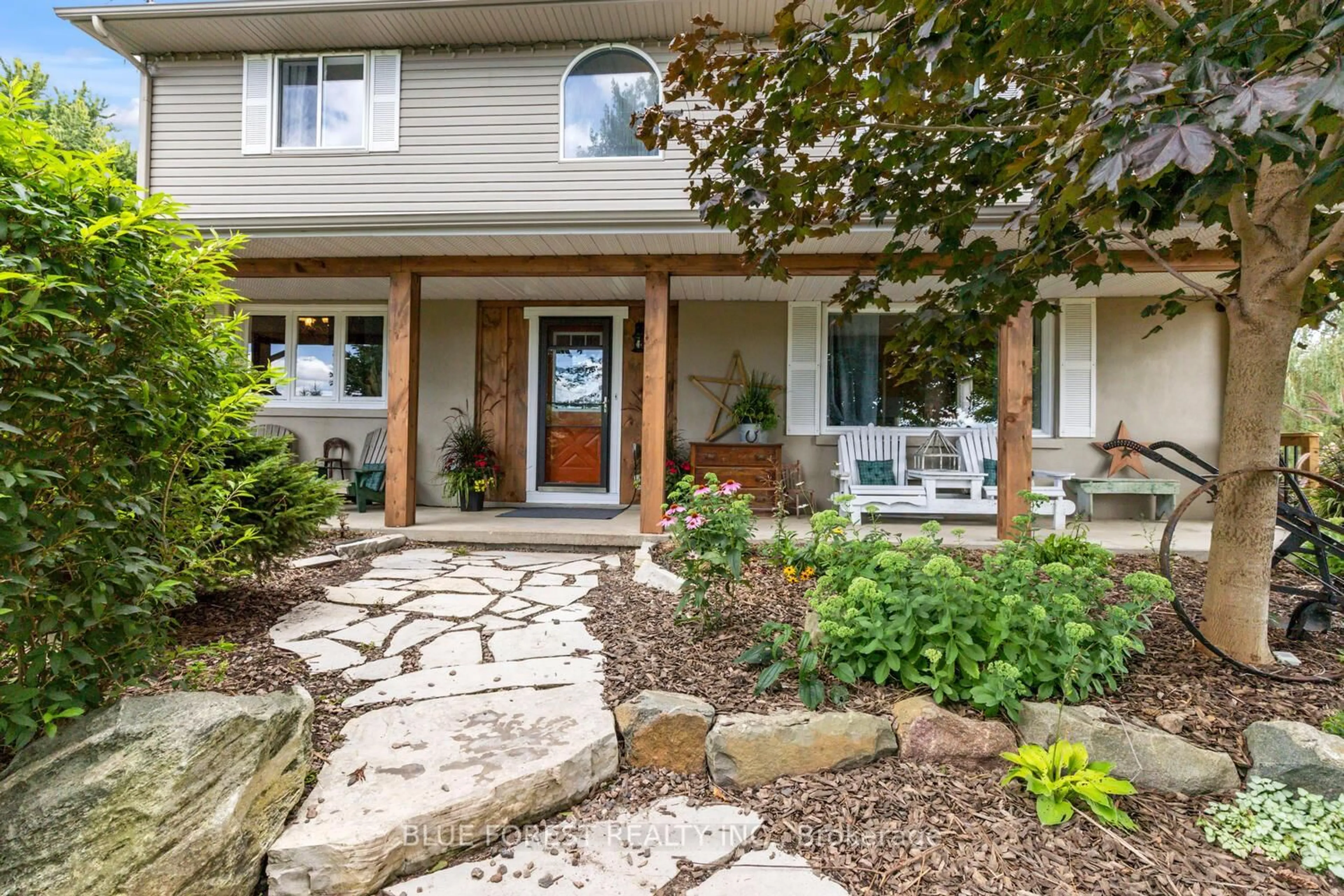 Unknown for 21948 Adelaide St, Middlesex Centre Ontario N0M 1C0