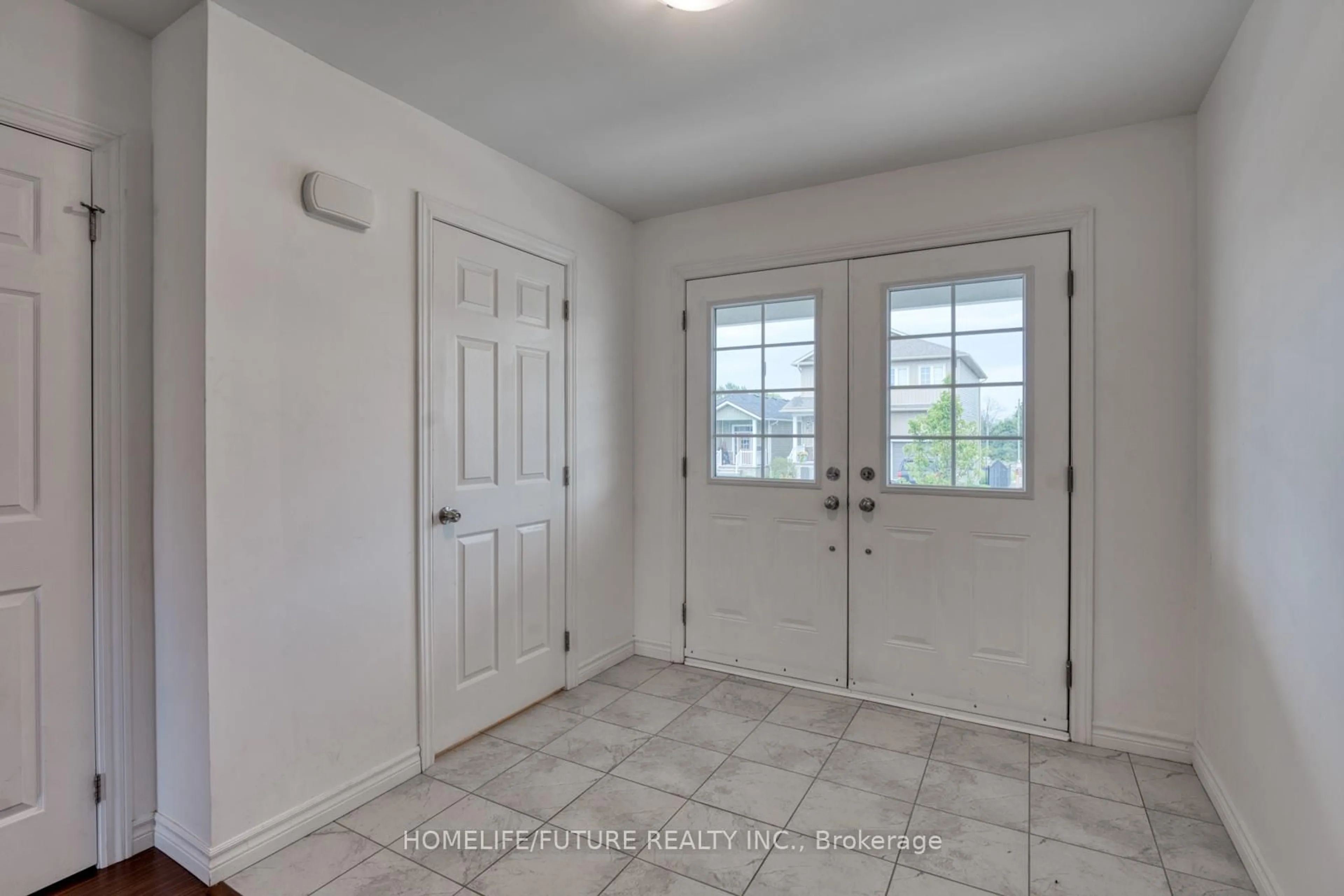 Indoor entryway for 69 Brennan Cres, Bissett Creek Ontario K0H 2H0