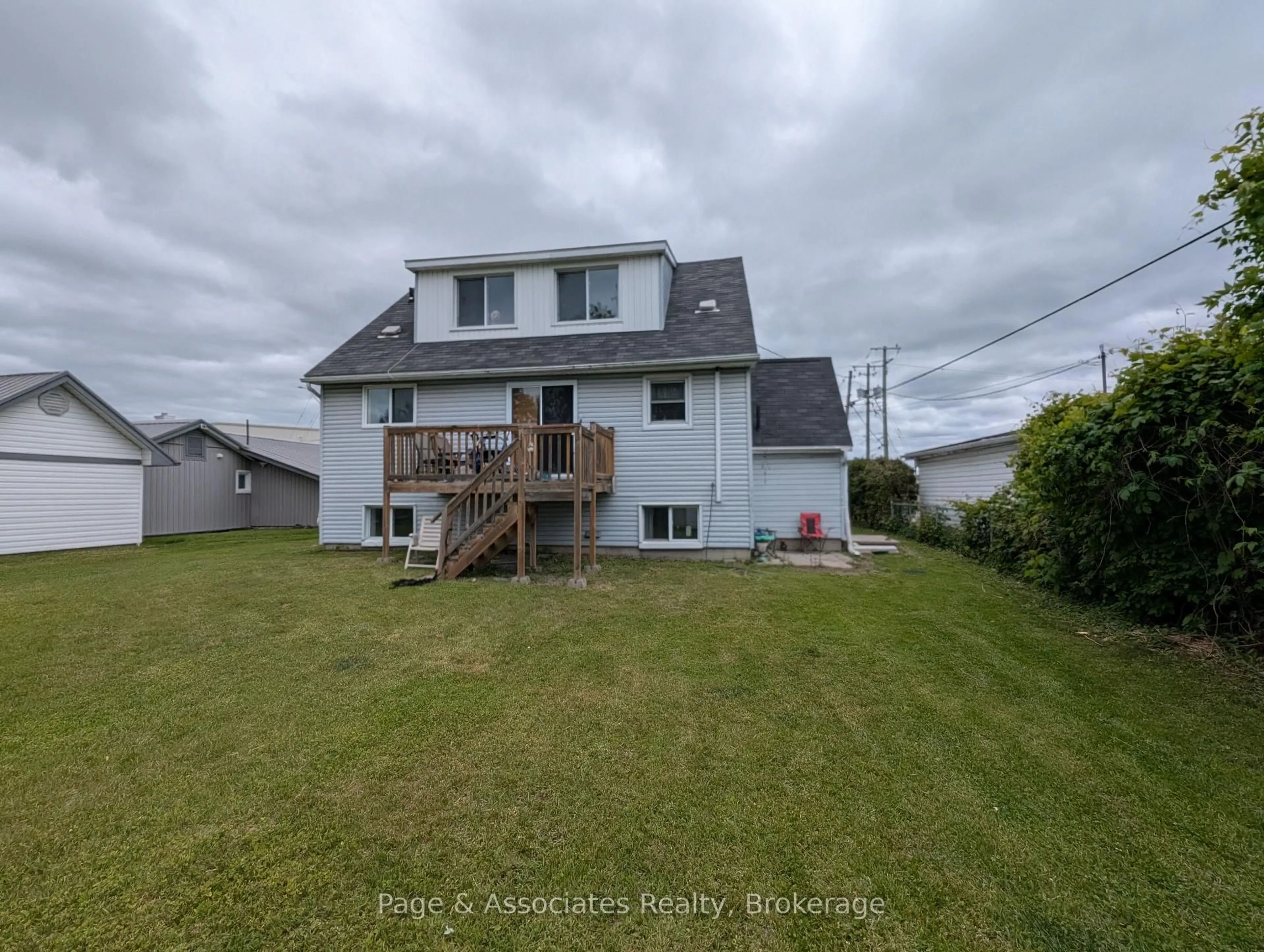 A pic from outside/outdoor area/front of a property/back of a property/a pic from drone, water/lake/river/ocean view for 231 Clark St, West Nipissing Ontario P2B 1A6
