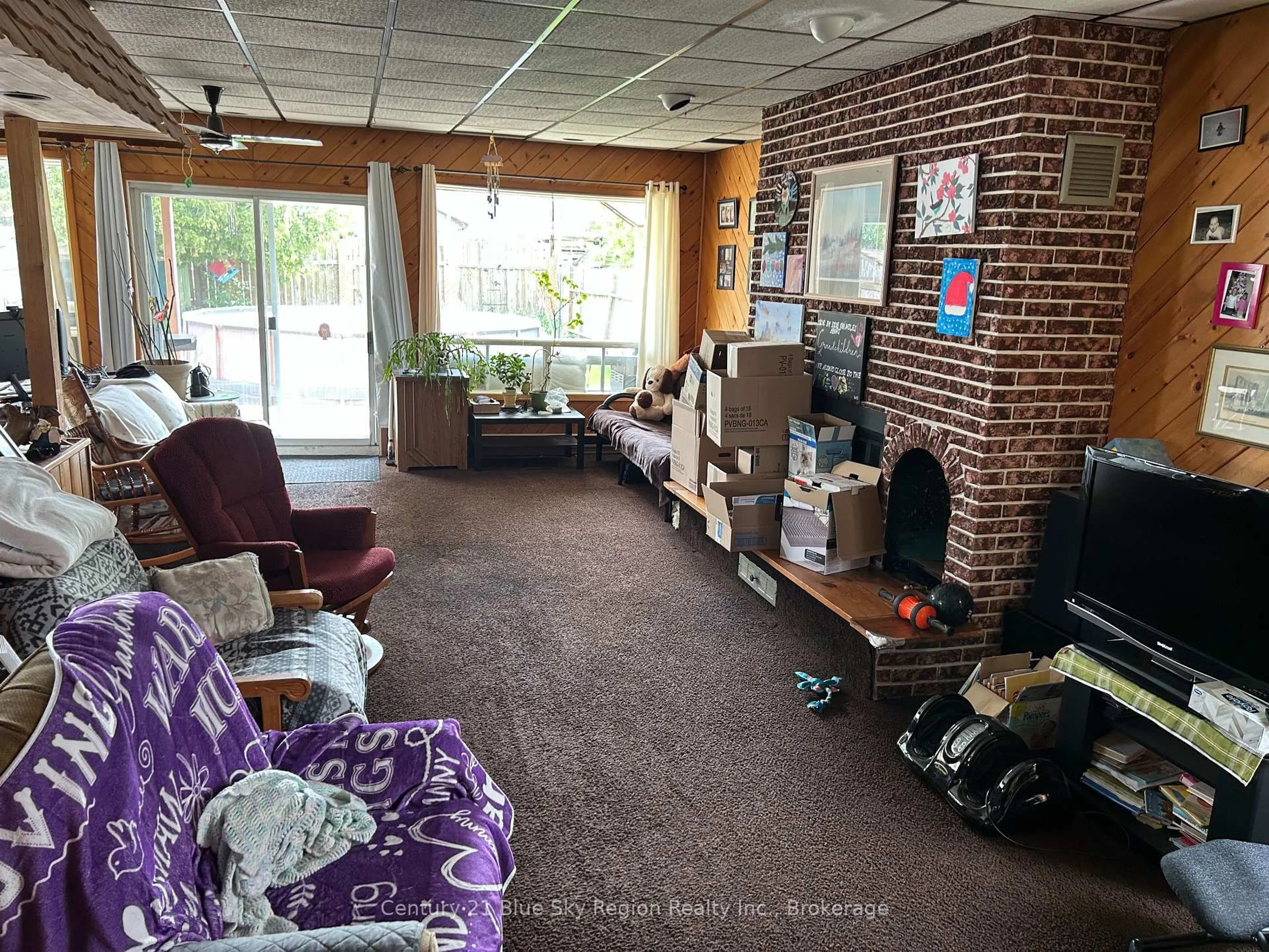 A pic of a room for 912 Galt St, North Bay Ontario P1B 5N4