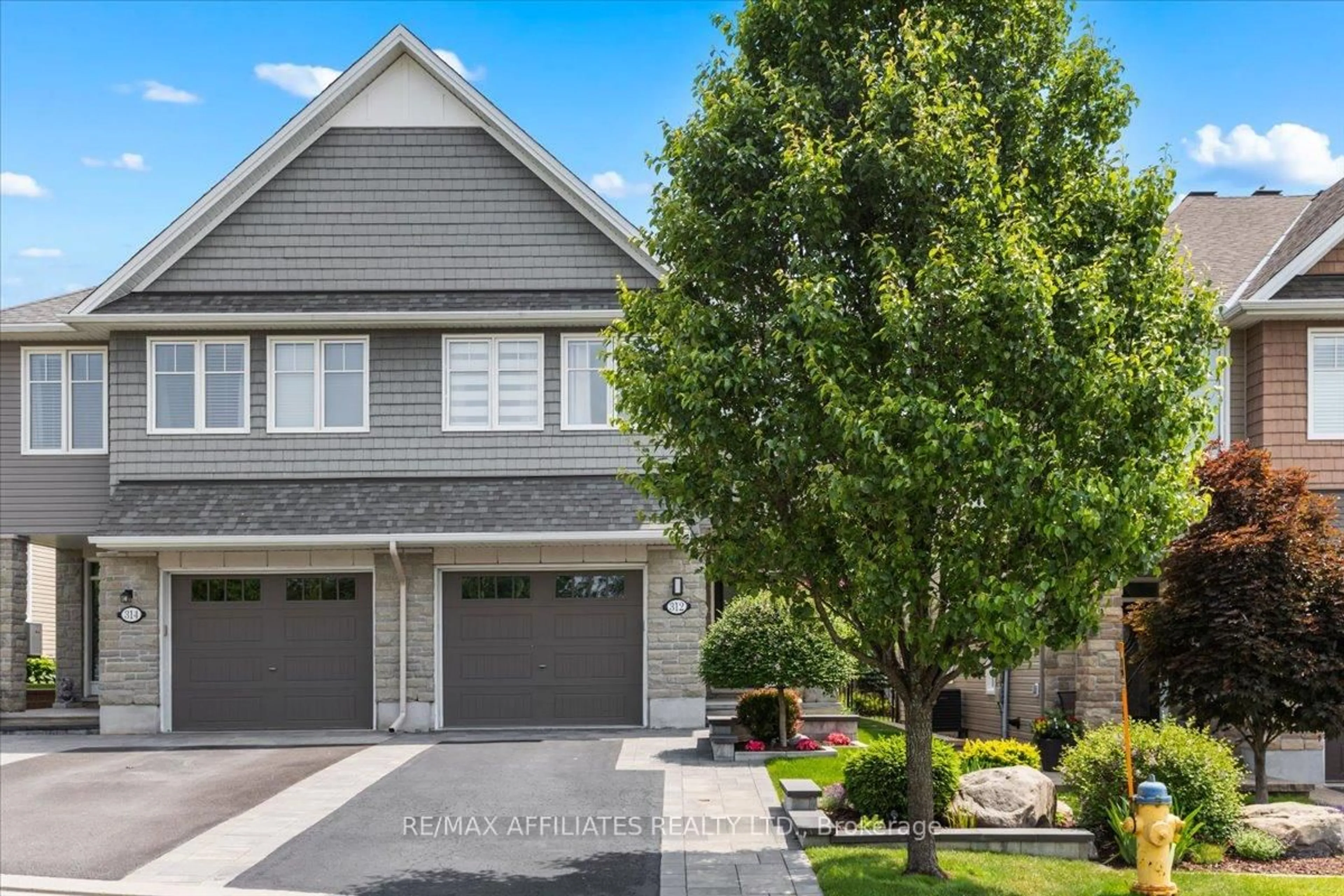 Unknown for 312 Mishawashkode St, Ottawa Ontario K4A 0Y8