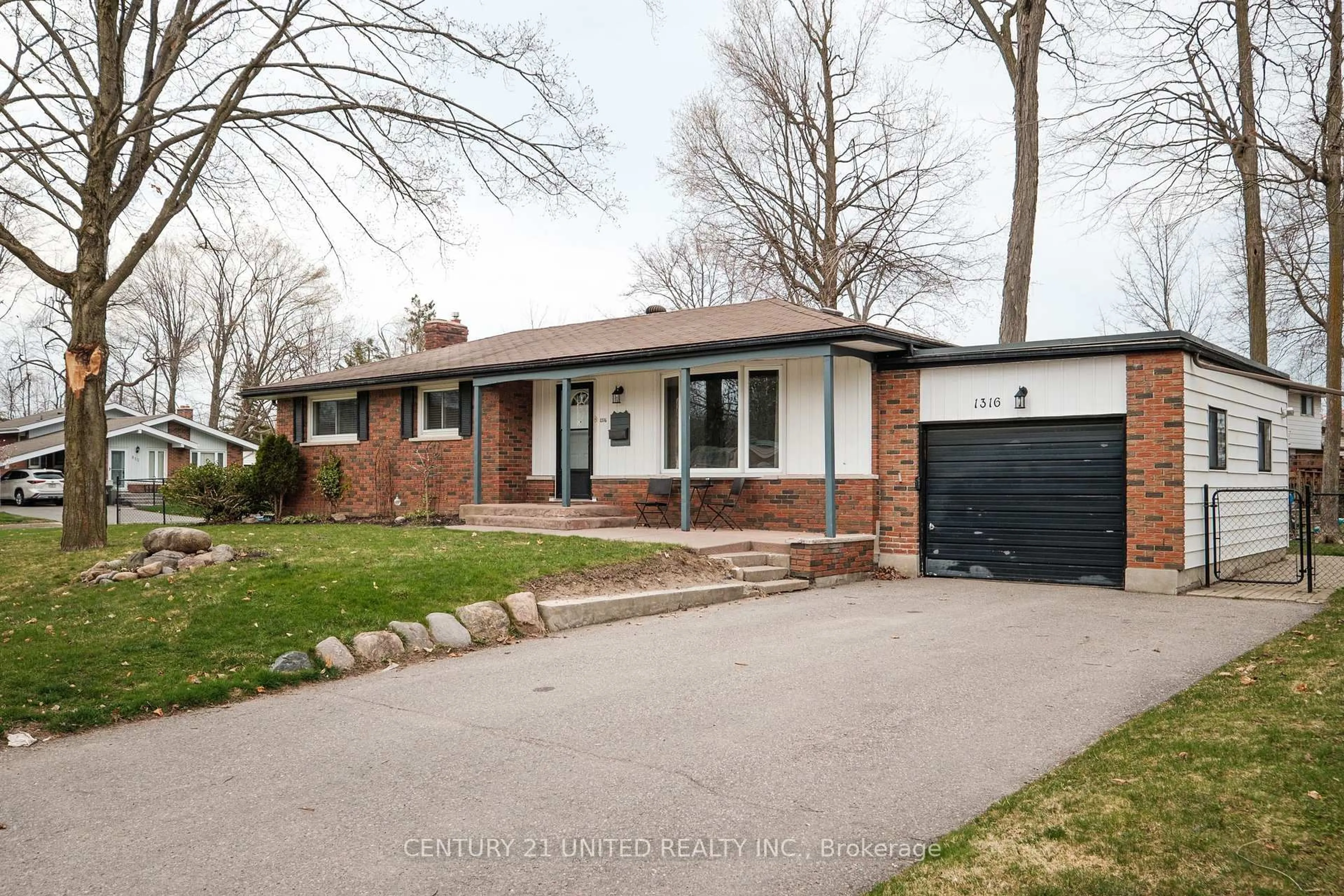 Home with brick exterior material, street for 1316 Bathurst St, Peterborough North Ontario K9H 6X9
