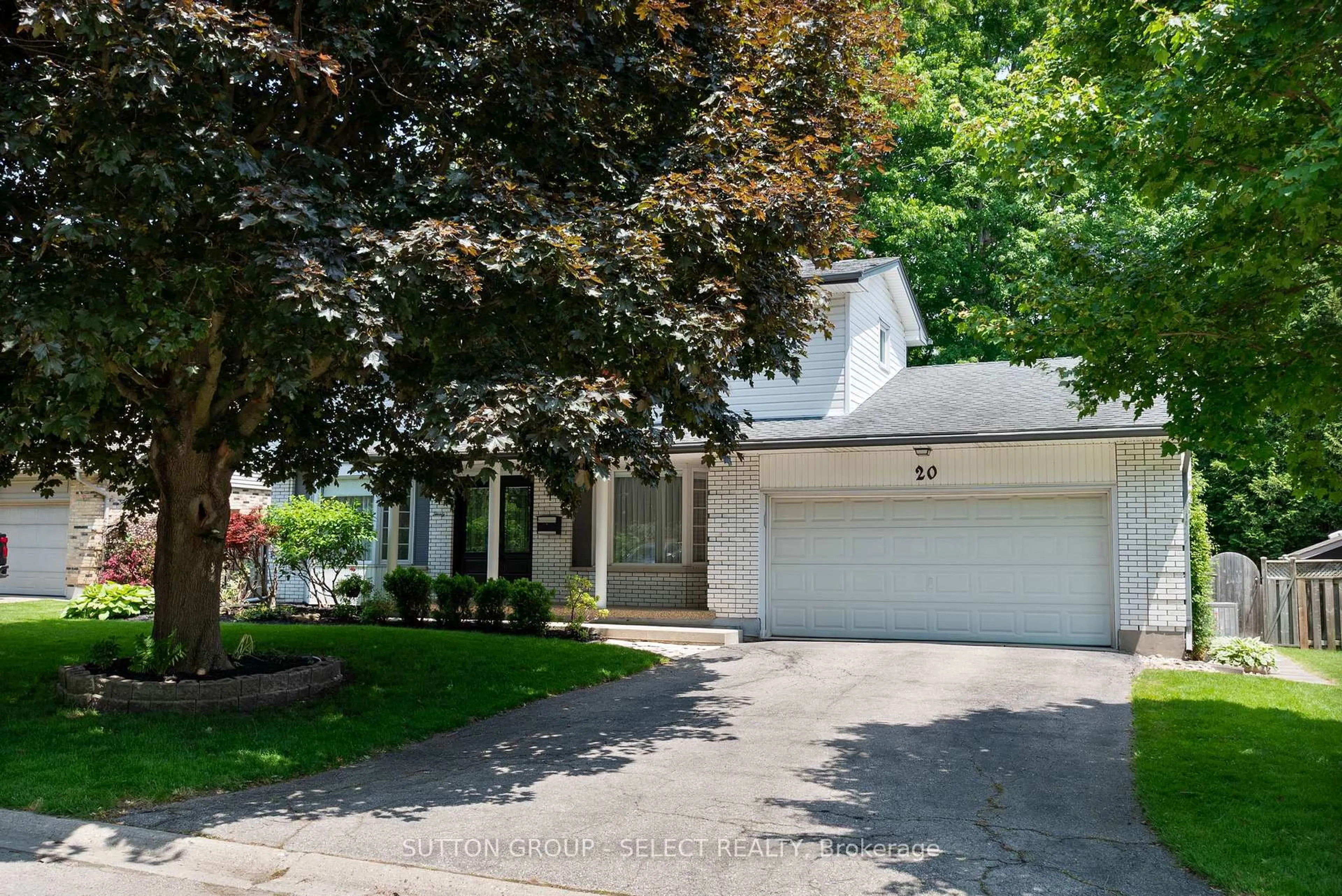 Unknown for 20 Leland Pl, London South Ontario N6K 1S6