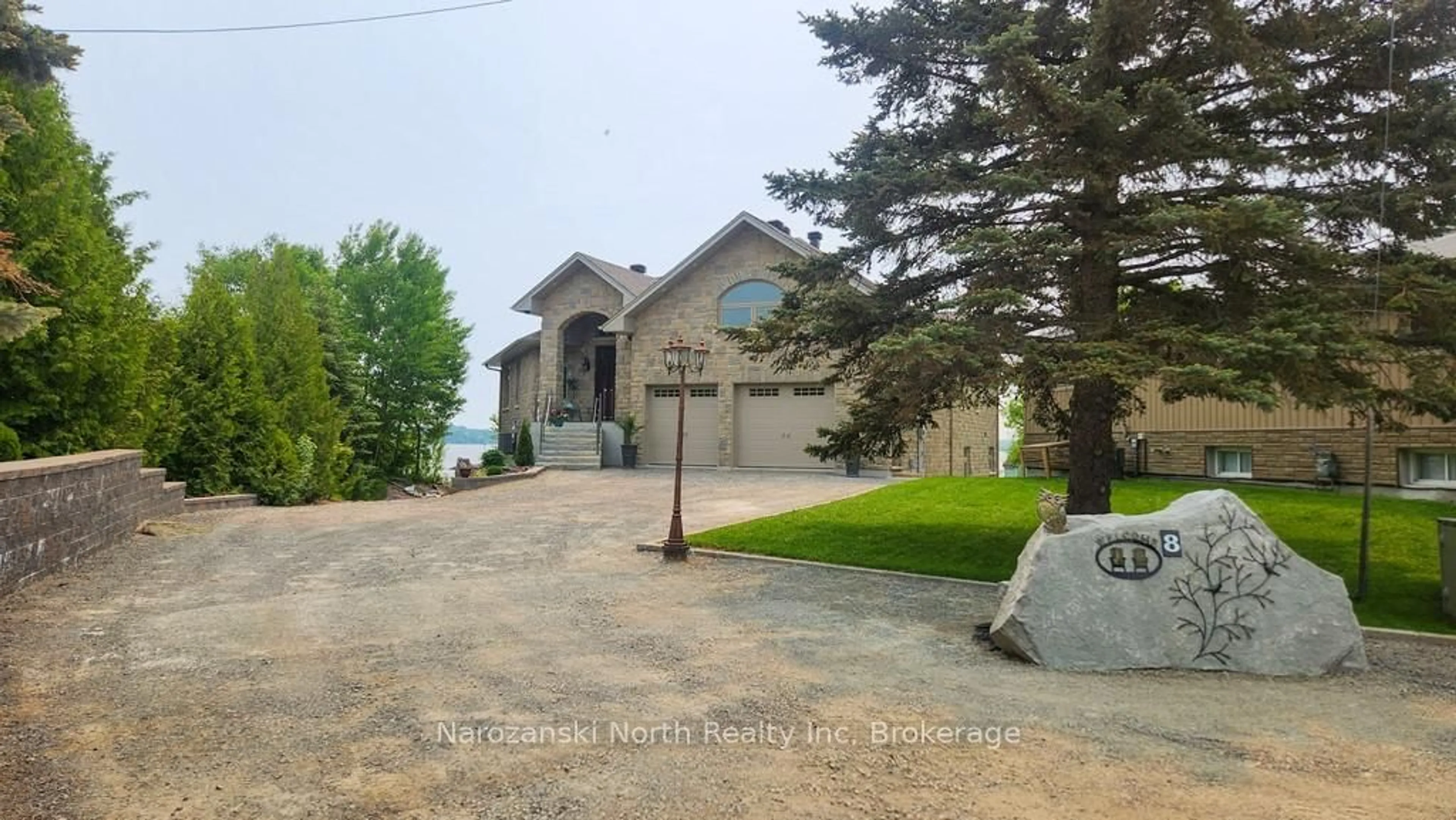 A pic from outside/outdoor area/front of a property/back of a property/a pic from drone, unknown for 8 Telesphore St, Greater Sudbury Ontario P0M 1B0