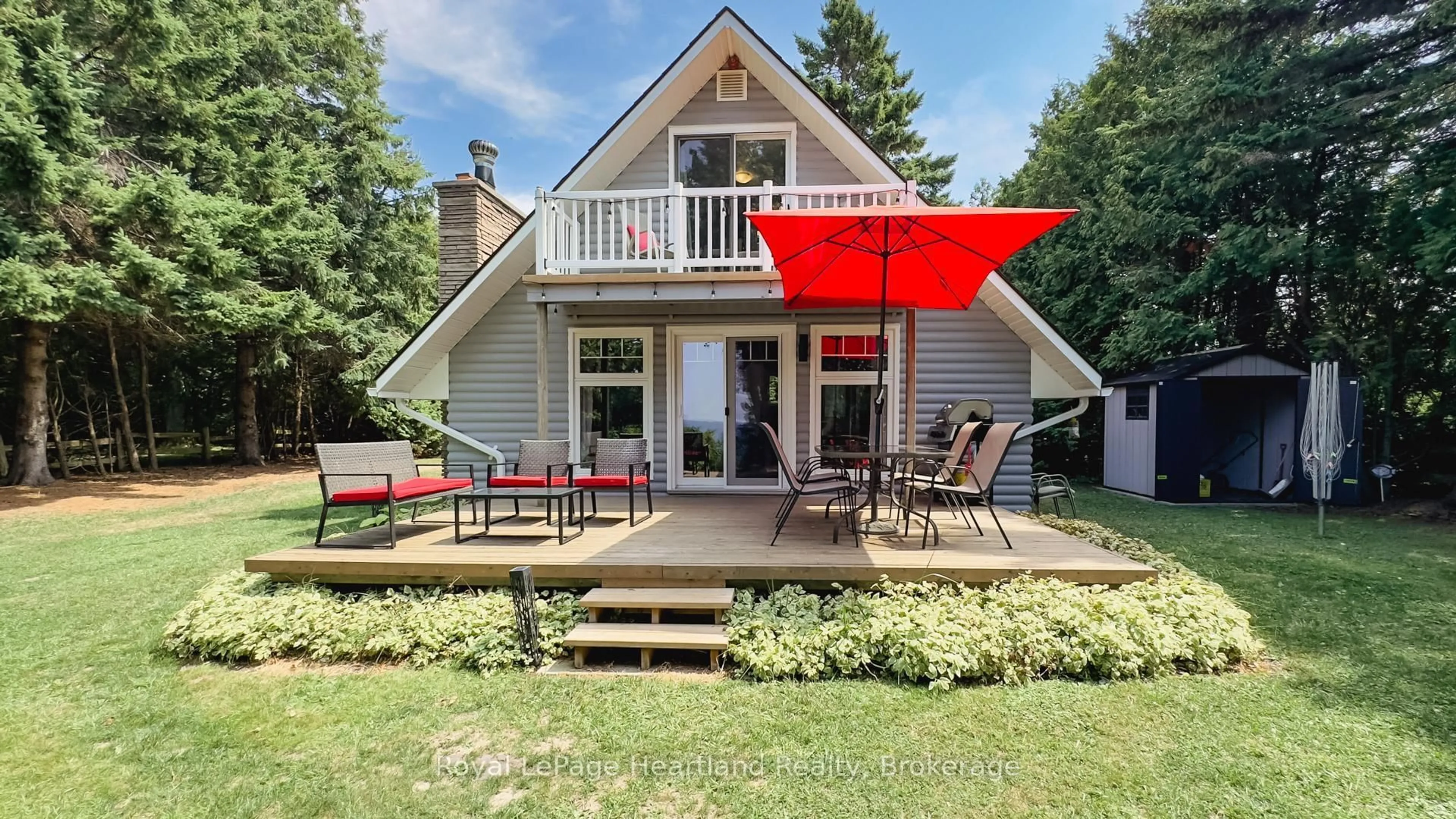 Patio, street for 83403 DAVID Dr, Ashfield-Colborne-Wawanosh Ontario N7A 3X9