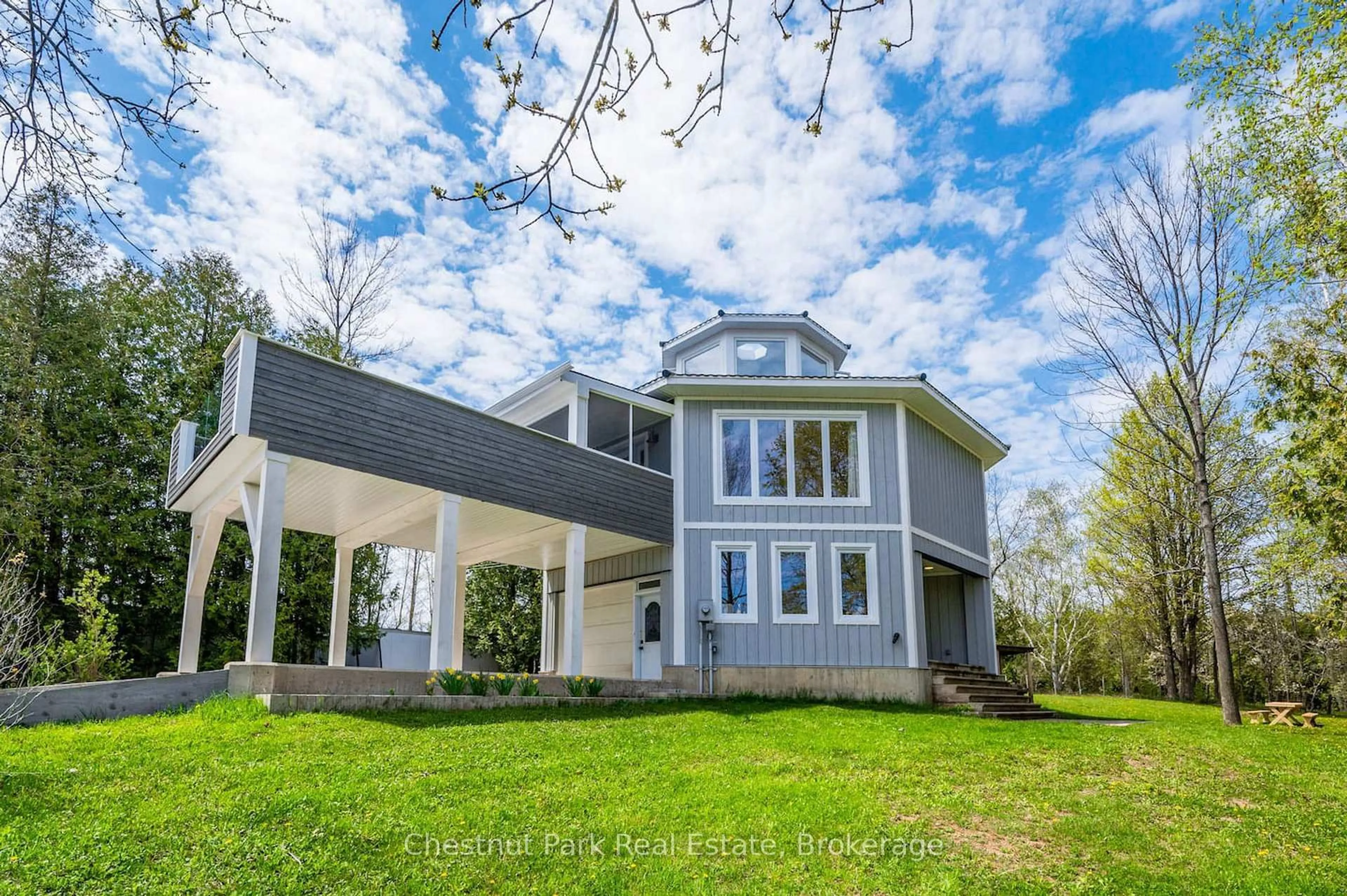 Home with vinyl exterior material, unknown for 504066 Grey Road 1, Georgian Bluffs Ontario N0H 2T0