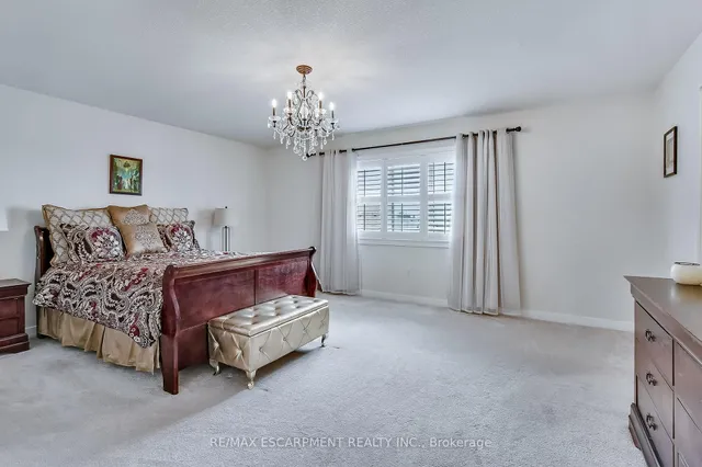 Additional property image - 110 Pagebrook Cres