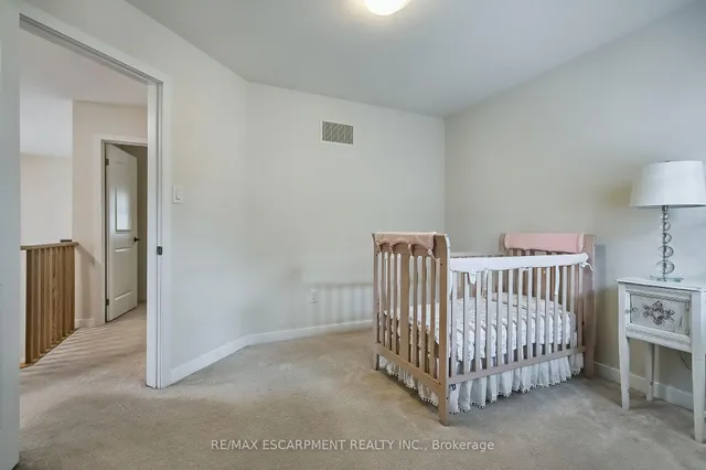 Additional property image - 110 Pagebrook Cres
