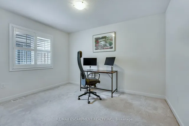 Additional property image - 110 Pagebrook Cres